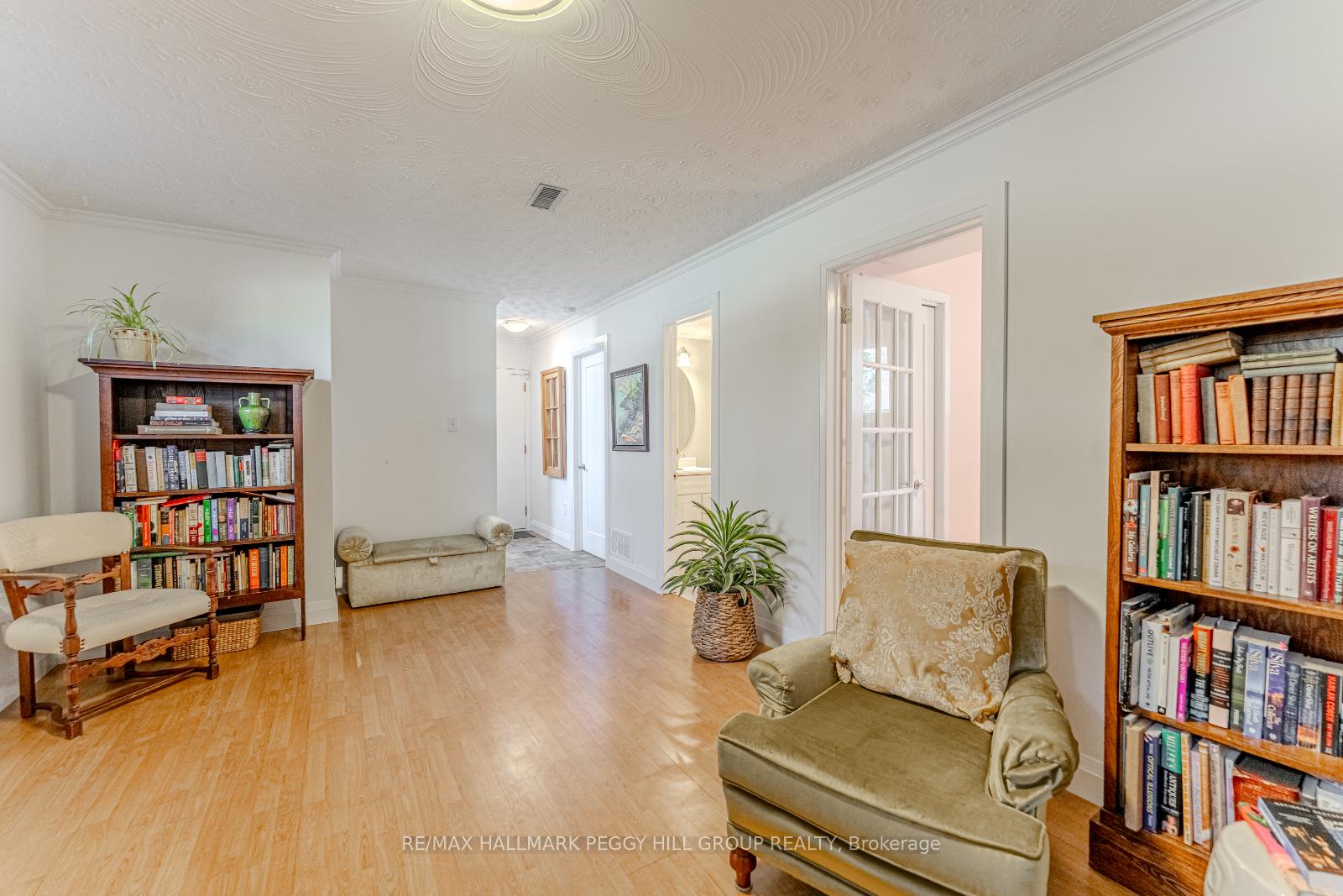 Photo 13 of 45 Shoreview Drive, Barrie, North Shore — HOMEH