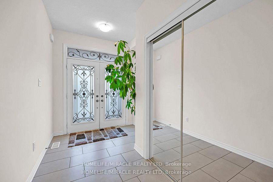 Photo 9 of 3 Aldgate Avenue, Hamilton, Stoney Creek Mountain — HOMEH