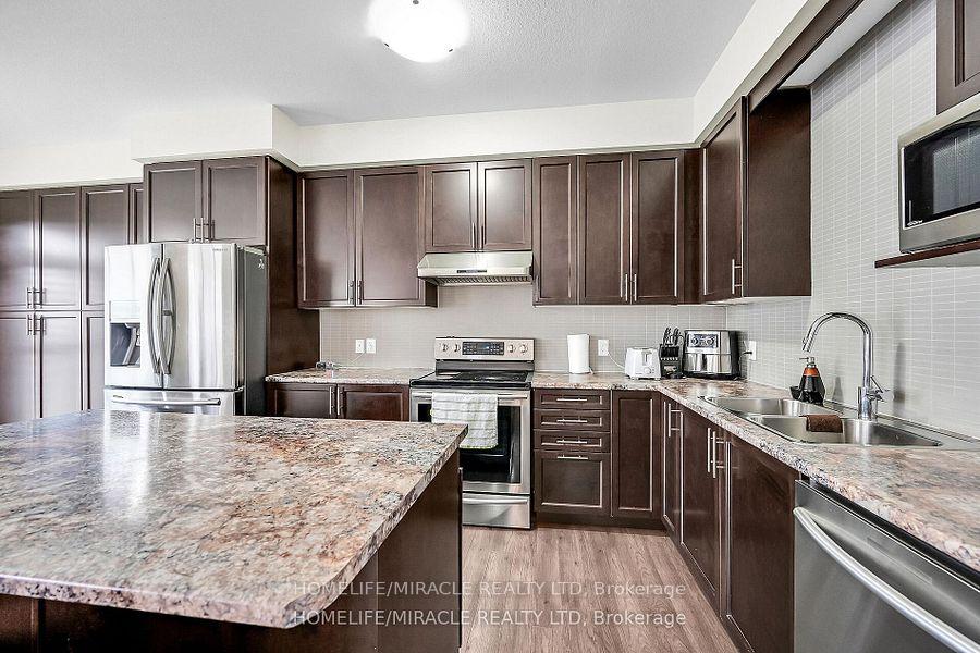 Photo 10 of 3 Aldgate Avenue, Hamilton, Stoney Creek Mountain — HOMEH