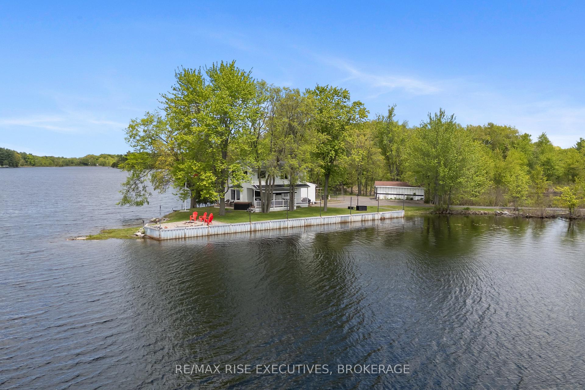 Photo 4 of 1043 Morning Glory Lane, Frontenac, Frontenac South — HOMEH