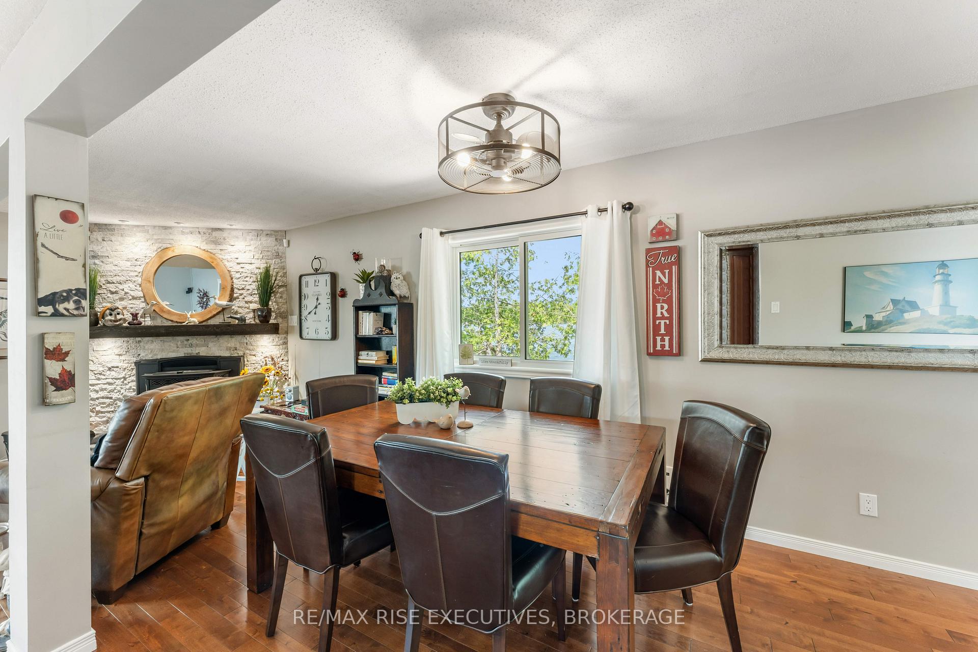 Photo 19 of 1043 Morning Glory Lane, Frontenac, Frontenac South — HOMEH