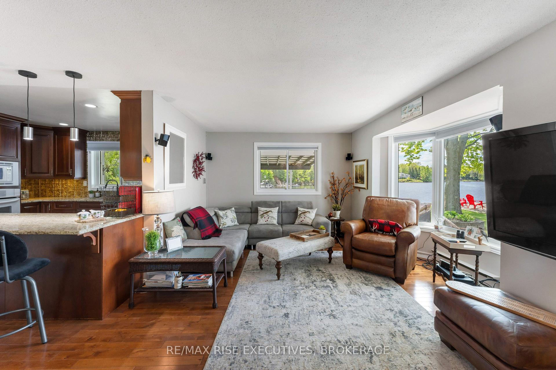 Photo 20 of 1043 Morning Glory Lane, Frontenac, Frontenac South — HOMEH