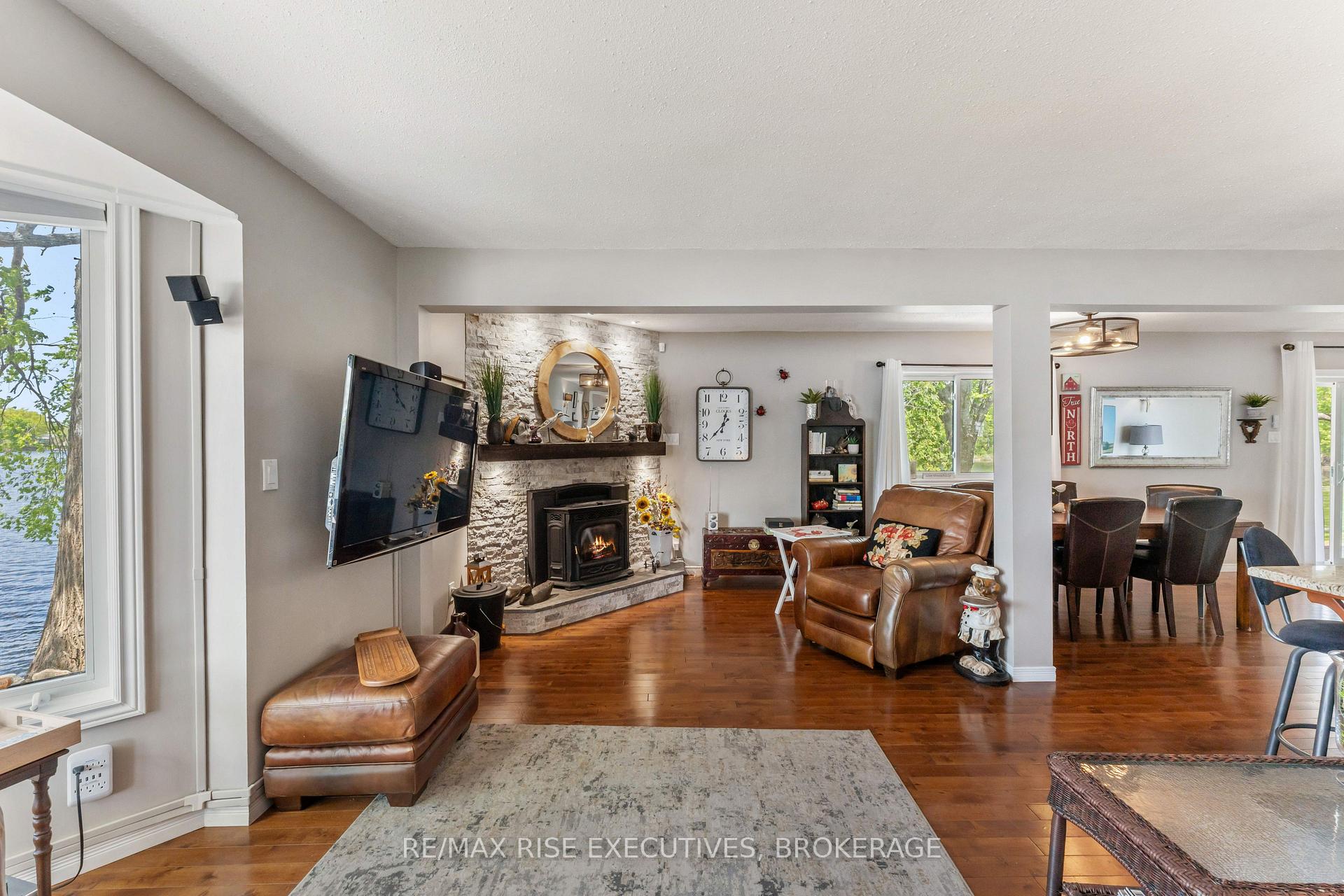 Photo 24 of 1043 Morning Glory Lane, Frontenac, Frontenac South — HOMEH