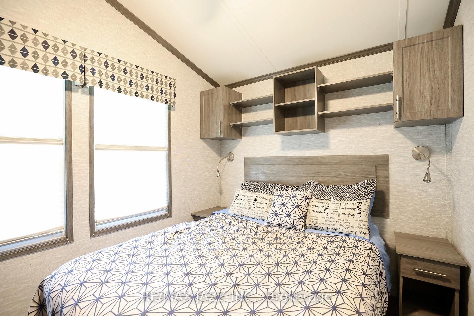 Photo 9 of Unit 819, 225 Platten Boulevard, Scugog, Rural Scugog — HOMEH