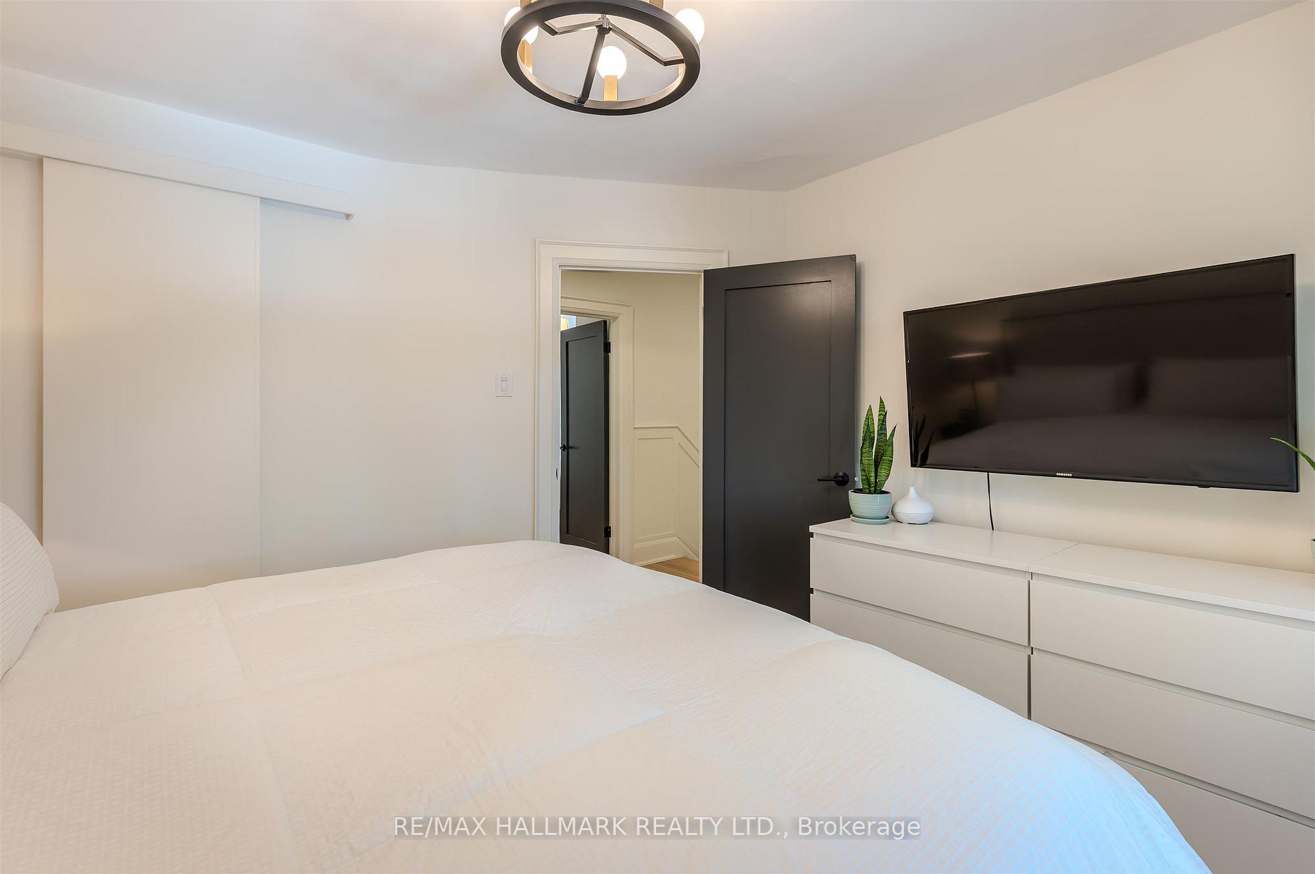 Photo 66 of 109 Douglas Avenue, Toronto, Lawrence Park North — HOMEH