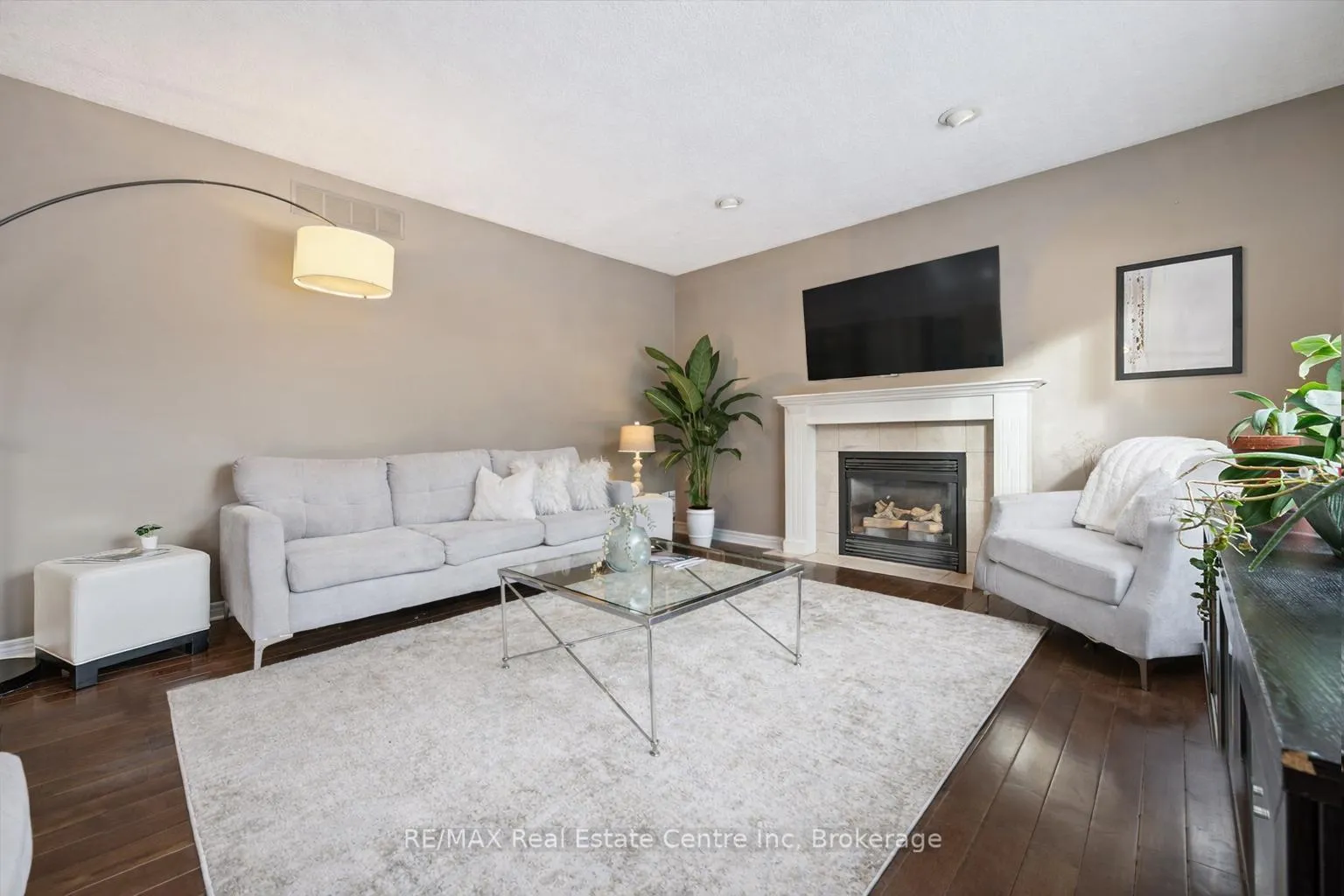 Photo 9 of 159 Summerfield Drive, Guelph, Pineridge/Westminster Woods — HOMEH