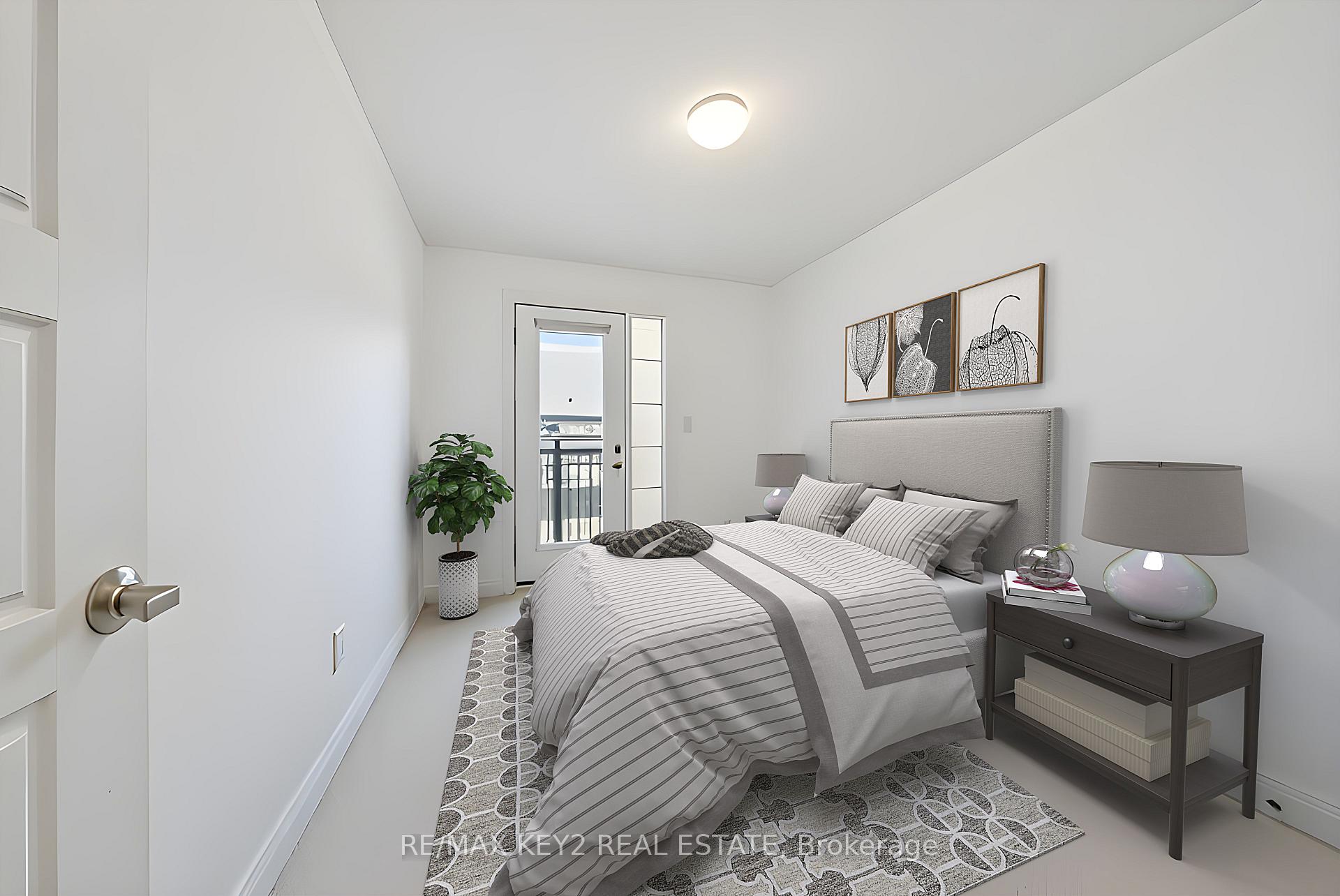 Photo 21 of 8 Calloway Way, Whitby, Downtown Whitby — HOMEH