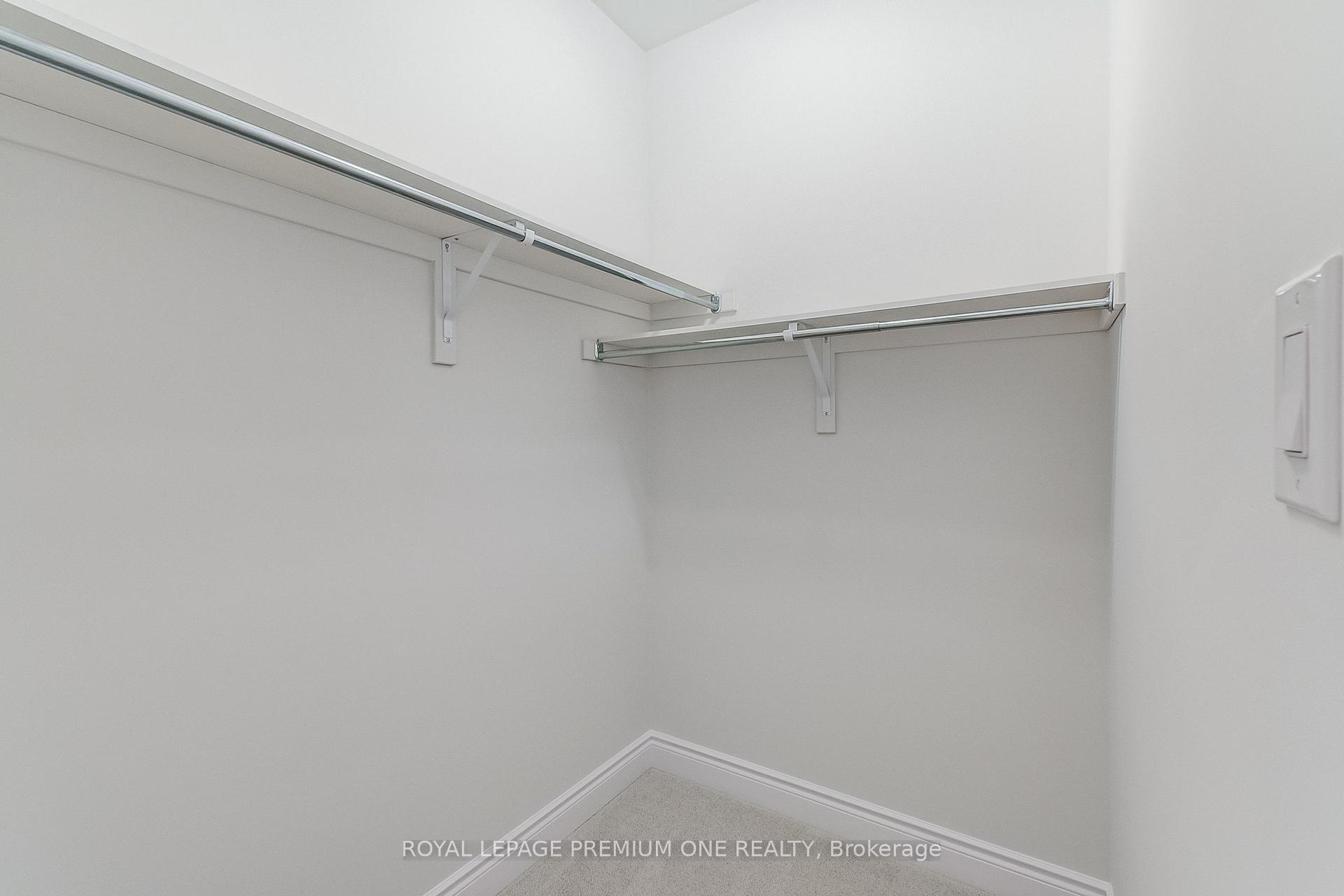 Photo 6 of 114 Thule Street N, Vaughan, Vellore Village — HOMEH