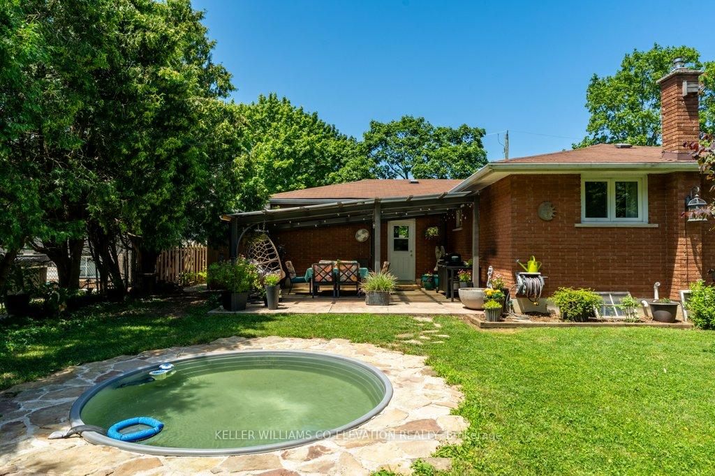 Photo 11 of 8 Ramlee Road, St. Catharines, Vine/Linwell — HOMEH