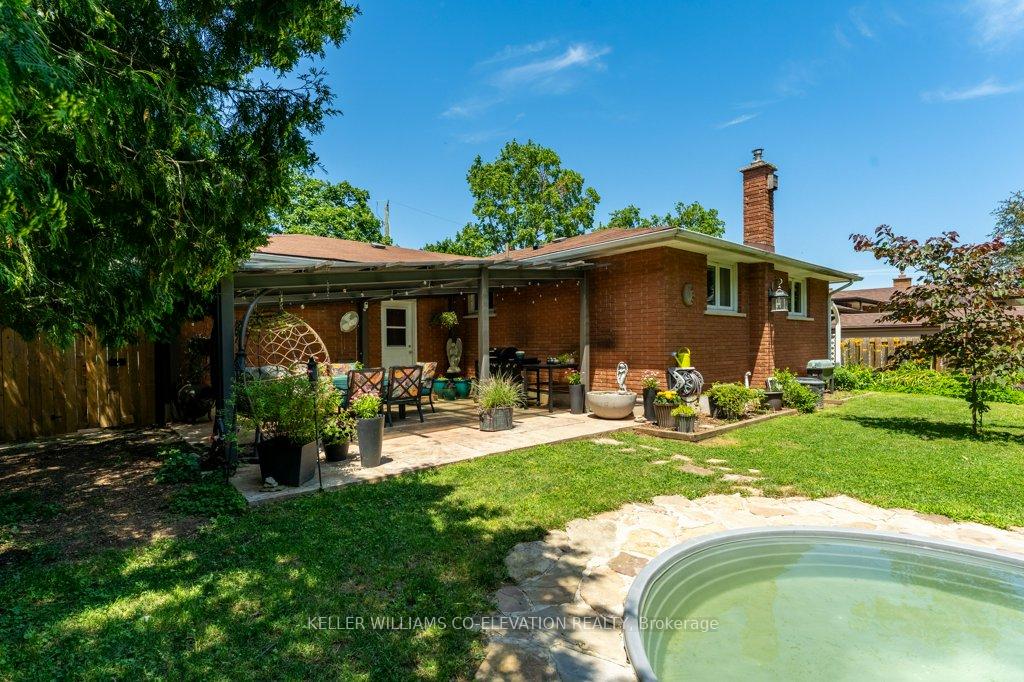 Photo 13 of 8 Ramlee Road, St. Catharines, Vine/Linwell — HOMEH