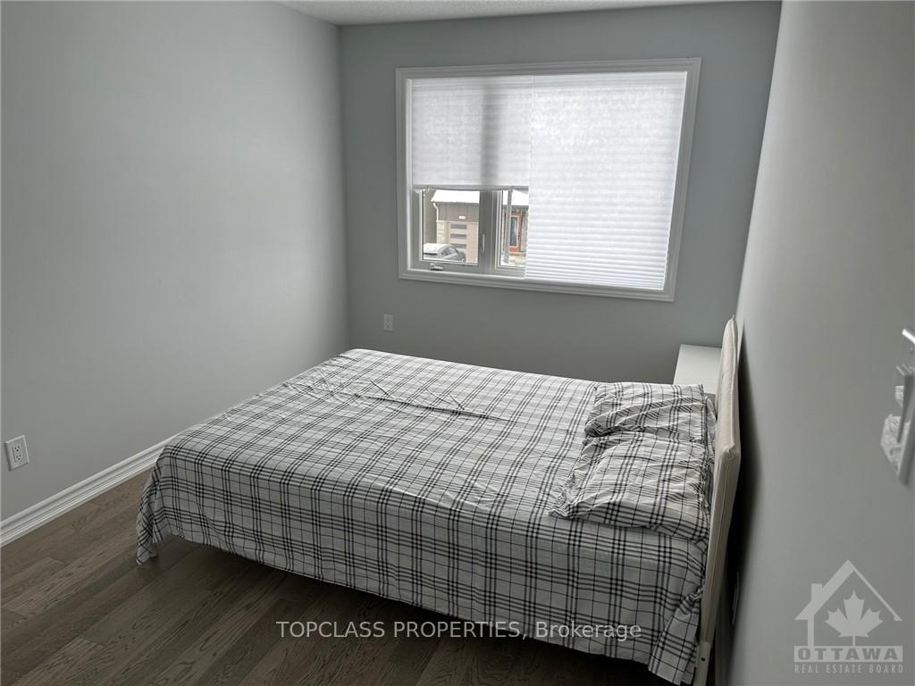 Photo 4 of 723 Perseus Avenue W, Ottawa, Barrhaven - Half Moon Bay — HOMEH