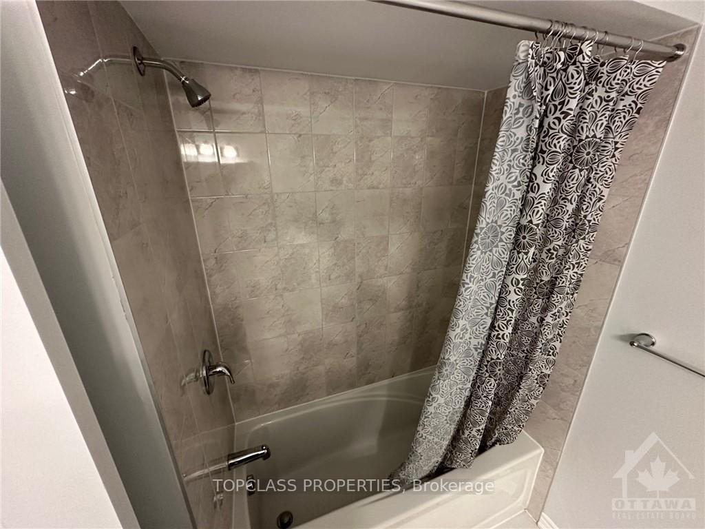 Photo 6 of 723 Perseus Avenue W, Ottawa, Barrhaven - Half Moon Bay — HOMEH