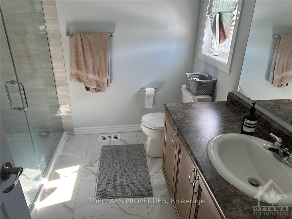Photo 13 of 723 Perseus Avenue W, Ottawa, Barrhaven - Half Moon Bay — HOMEH
