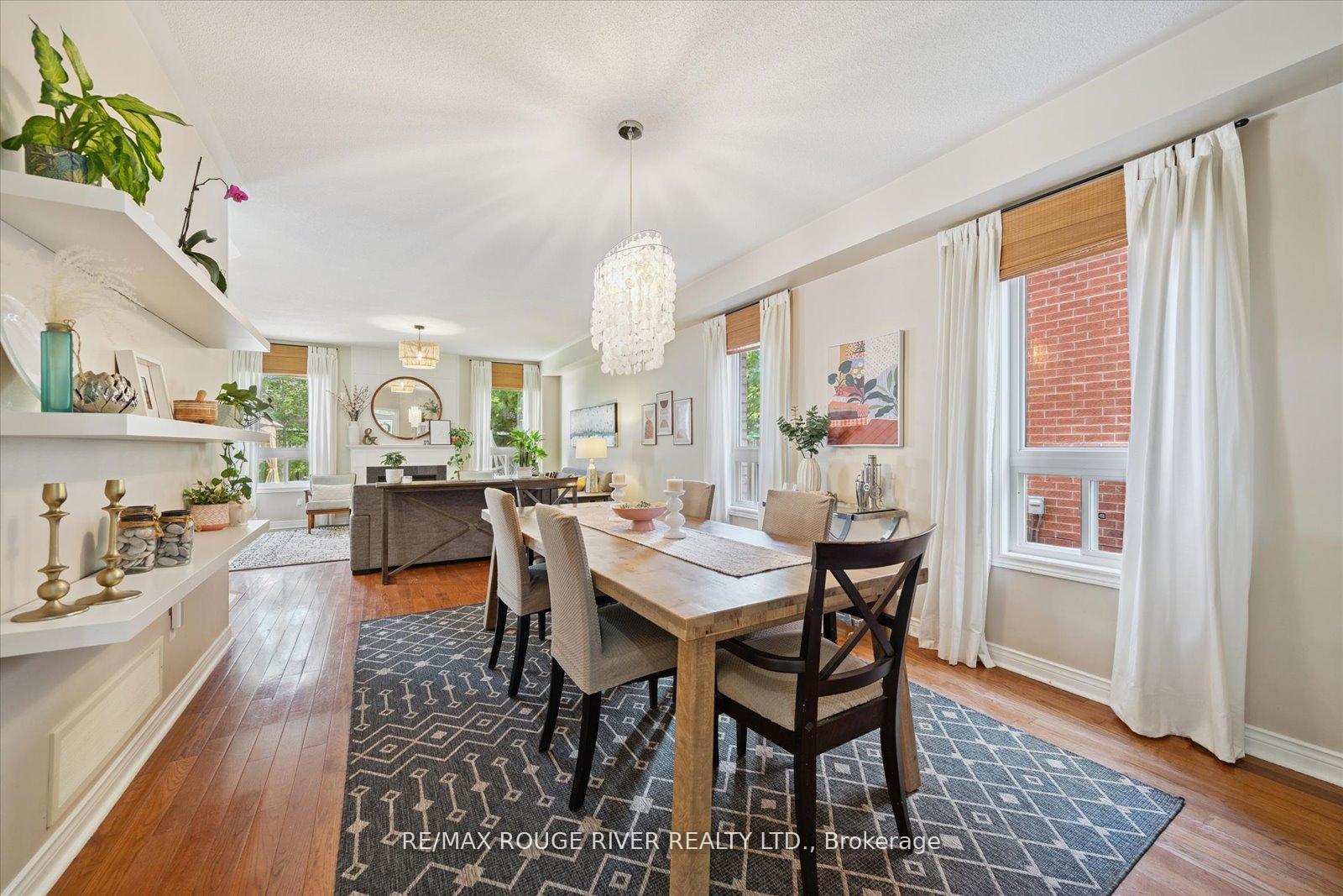 Photo 7 of 11 Helston Crescent, Whitby, Brooklin — HOMEH