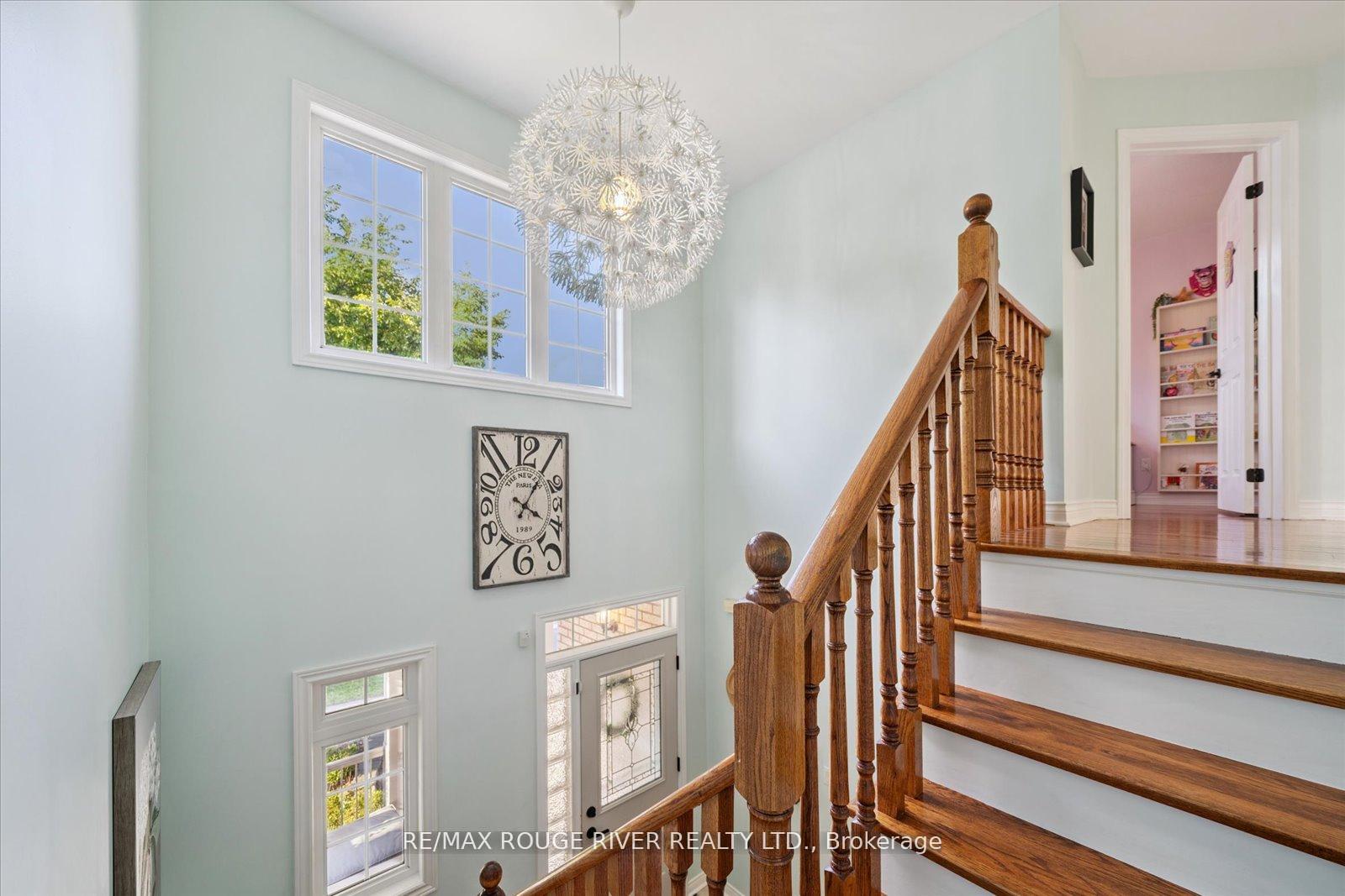 Photo 24 of 11 Helston Crescent, Whitby, Brooklin — HOMEH