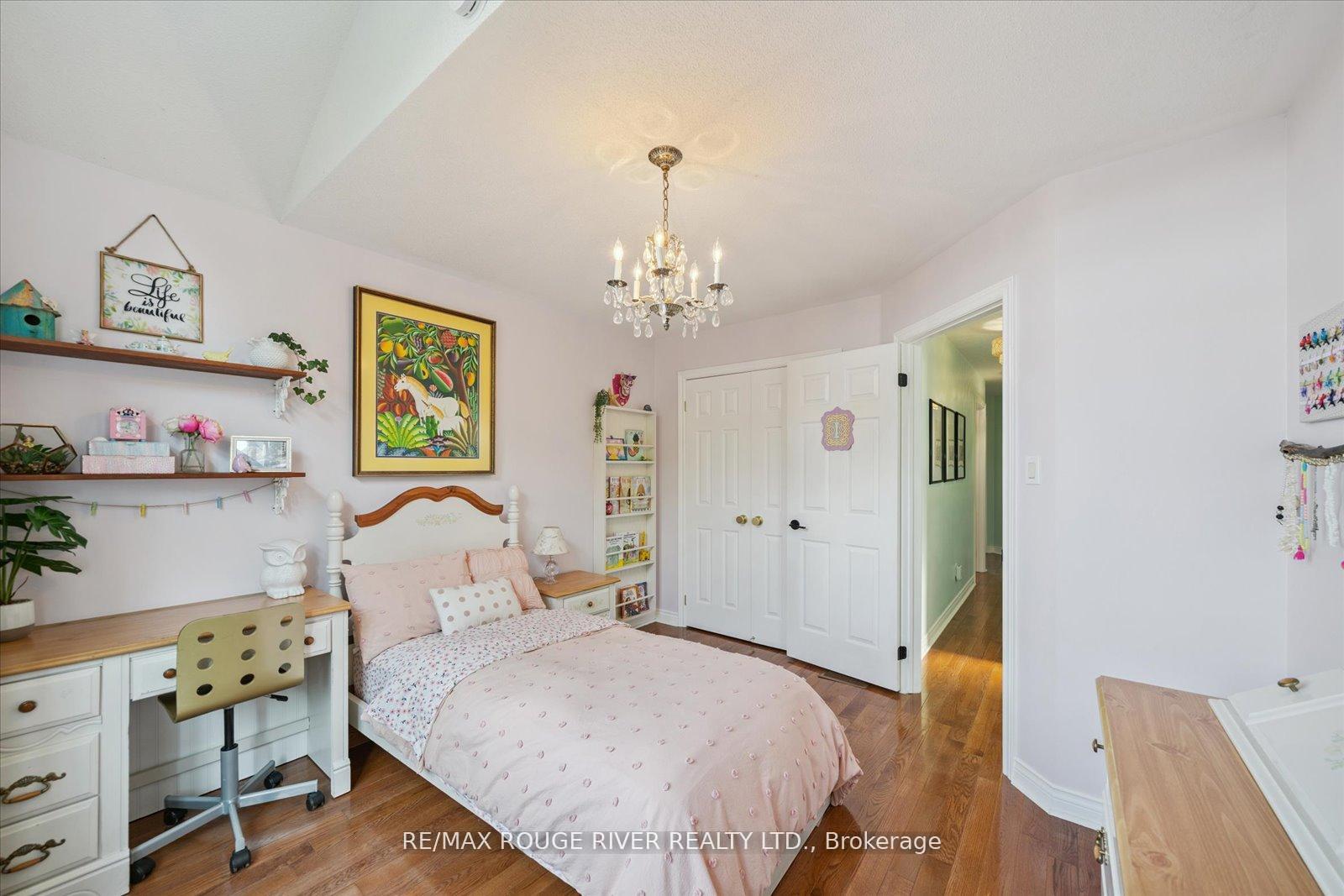 Photo 31 of 11 Helston Crescent, Whitby, Brooklin — HOMEH