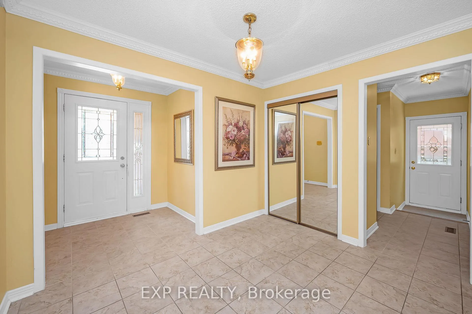 Photo 32 of 44 Wexford Road, Brampton, Heart Lake West — HOMEH