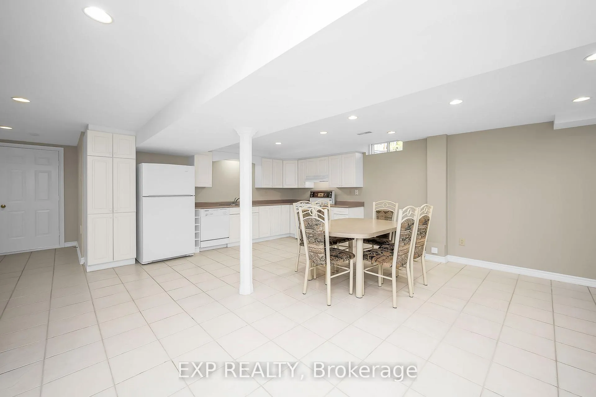 Photo 45 of 44 Wexford Road, Brampton, Heart Lake West — HOMEH