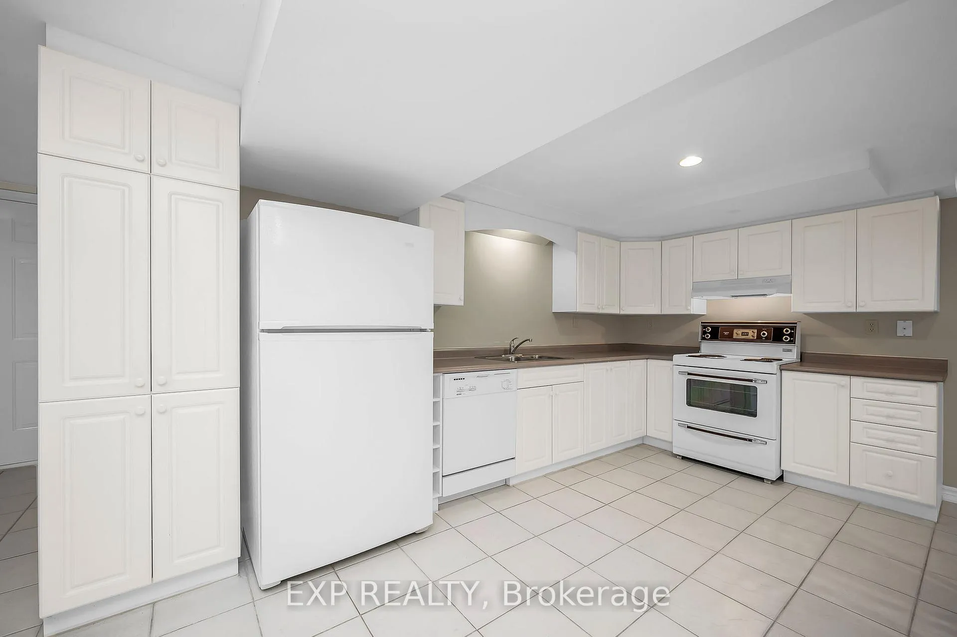 Photo 50 of 44 Wexford Road, Brampton, Heart Lake West — HOMEH