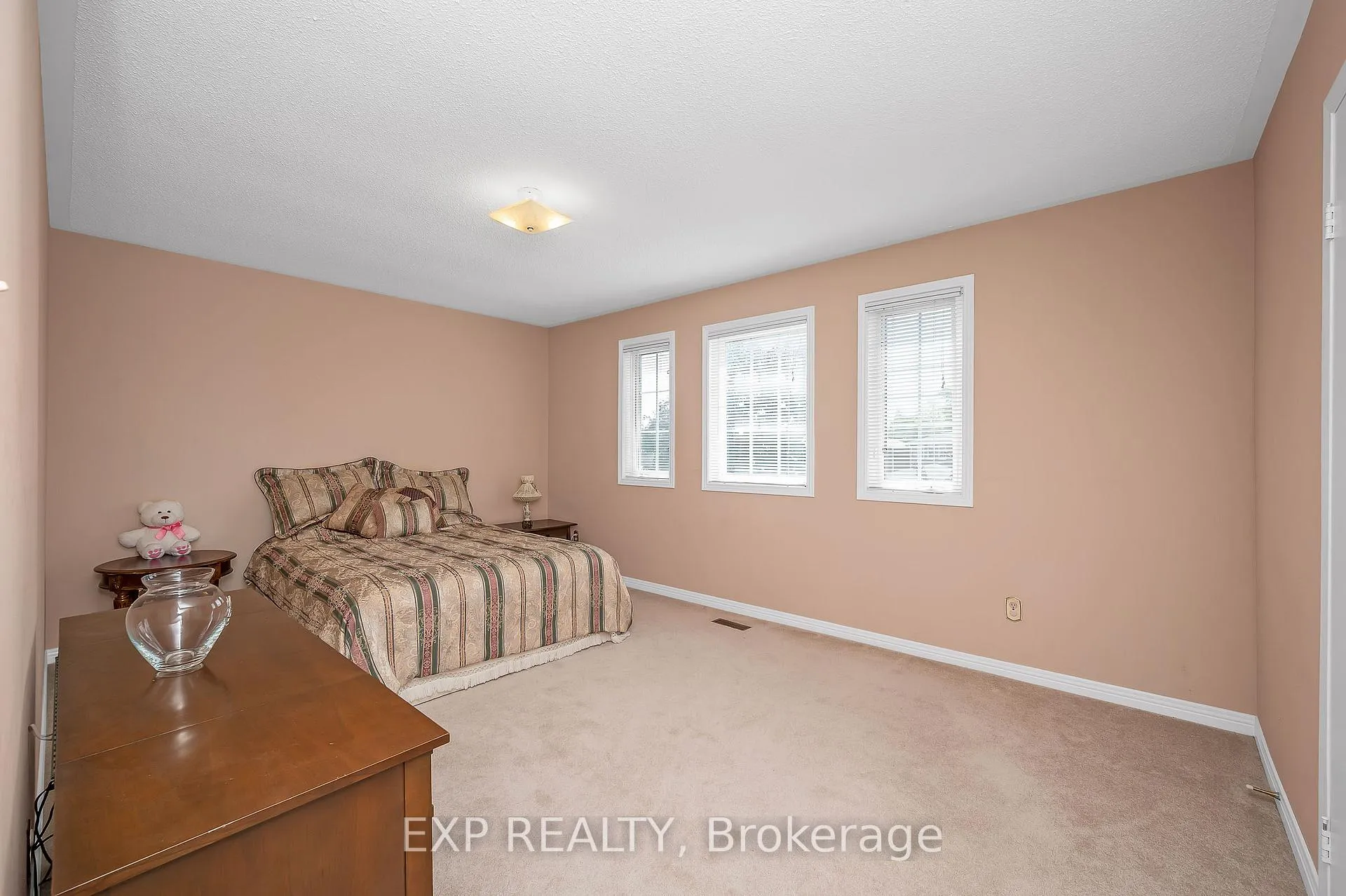 Photo 86 of 44 Wexford Road, Brampton, Heart Lake West — HOMEH