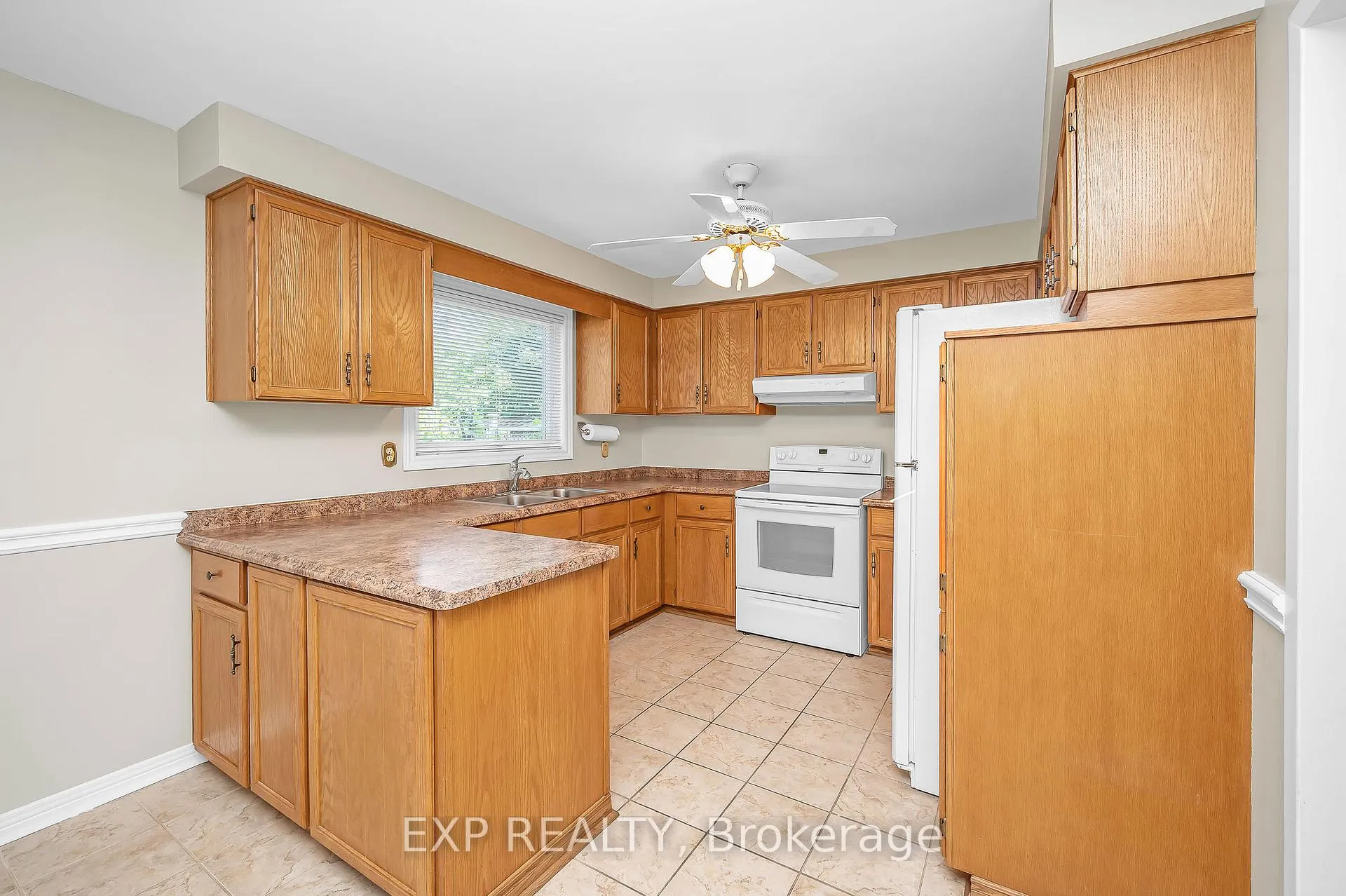 Photo 127 of 44 Wexford Road, Brampton, Heart Lake West — HOMEH