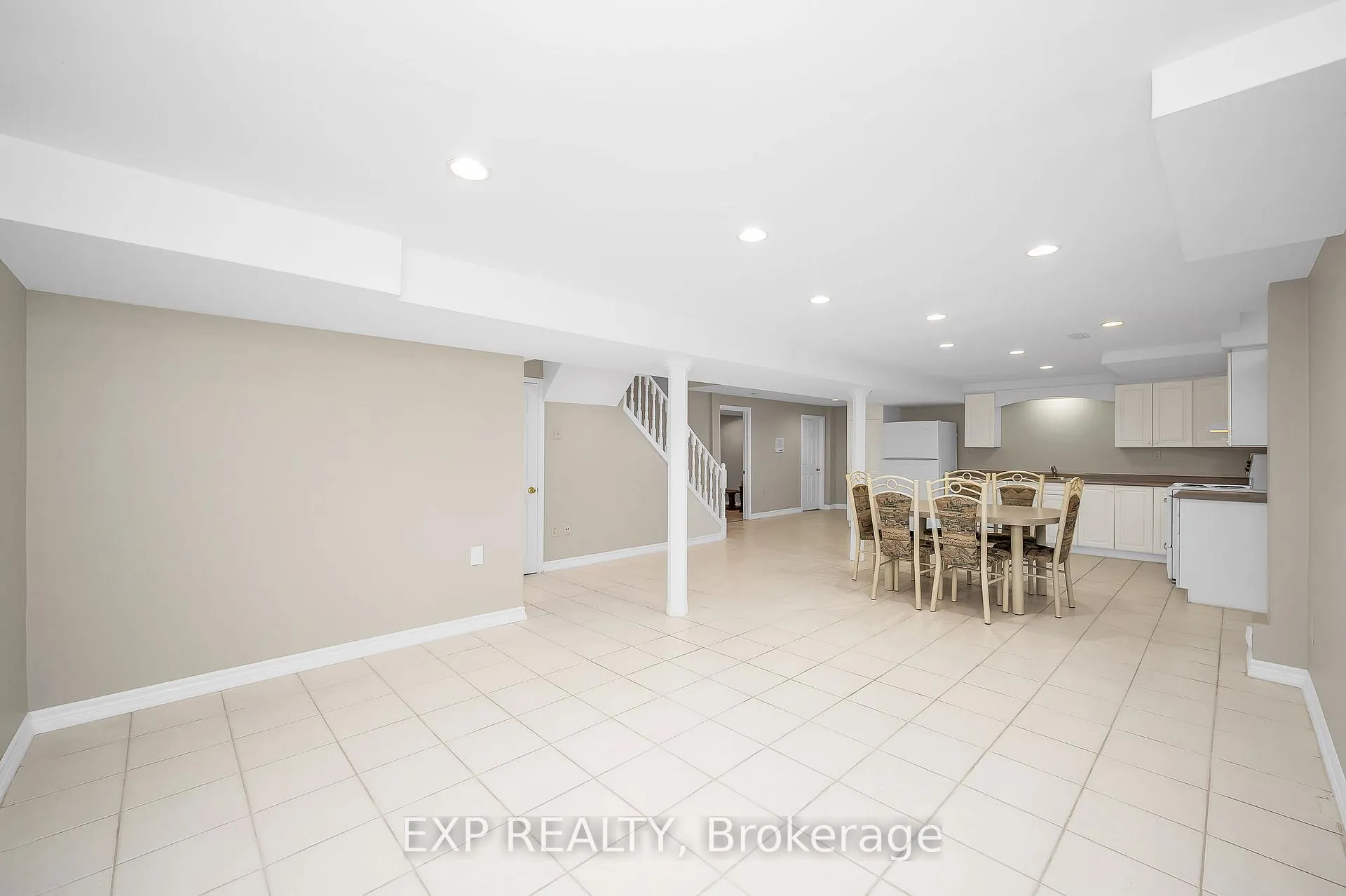 Photo 164 of 44 Wexford Road, Brampton, Heart Lake West — HOMEH