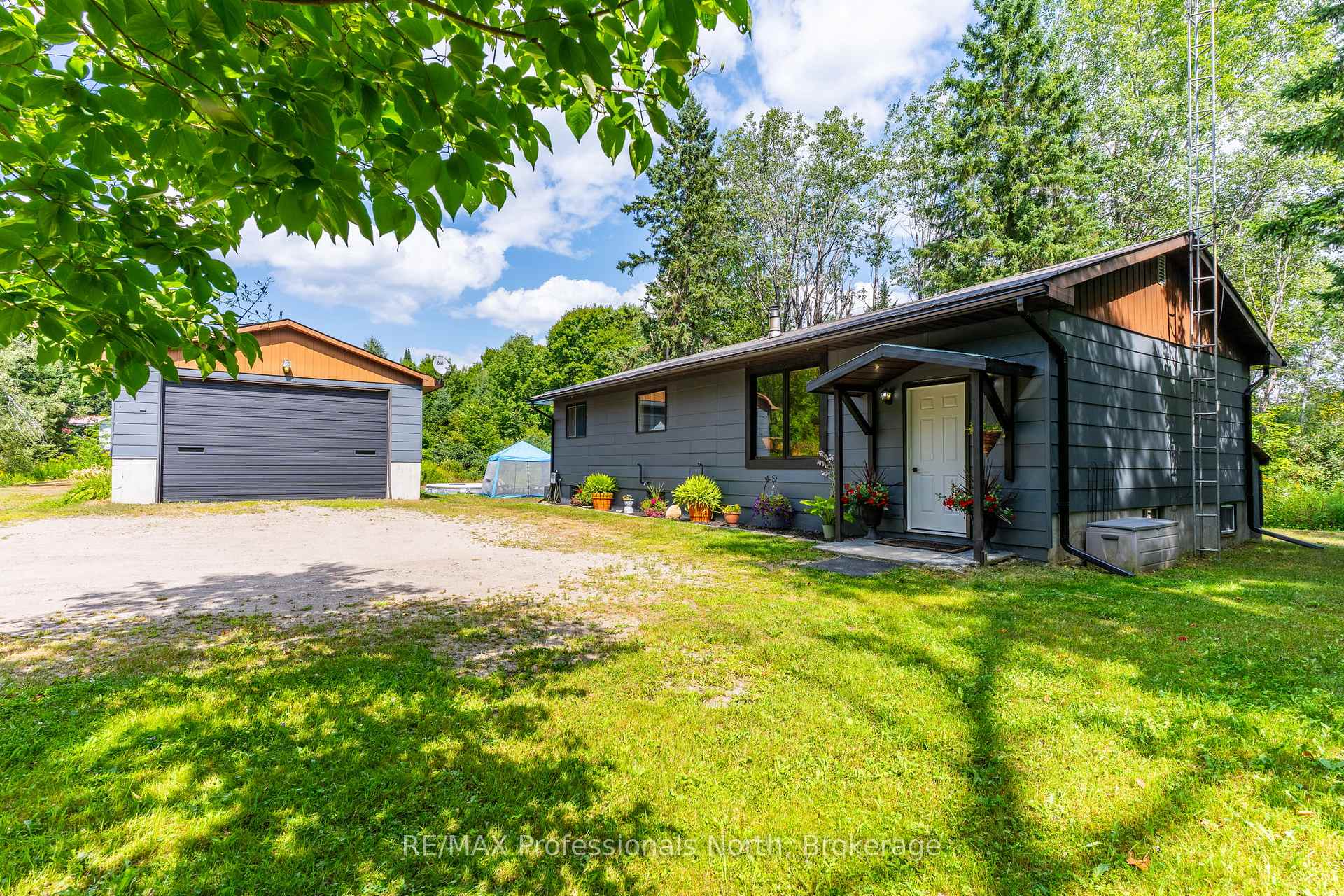 Photo 1 of 3866 Deep Bay Road, Minden Hills, Lutterworth — HOMEH