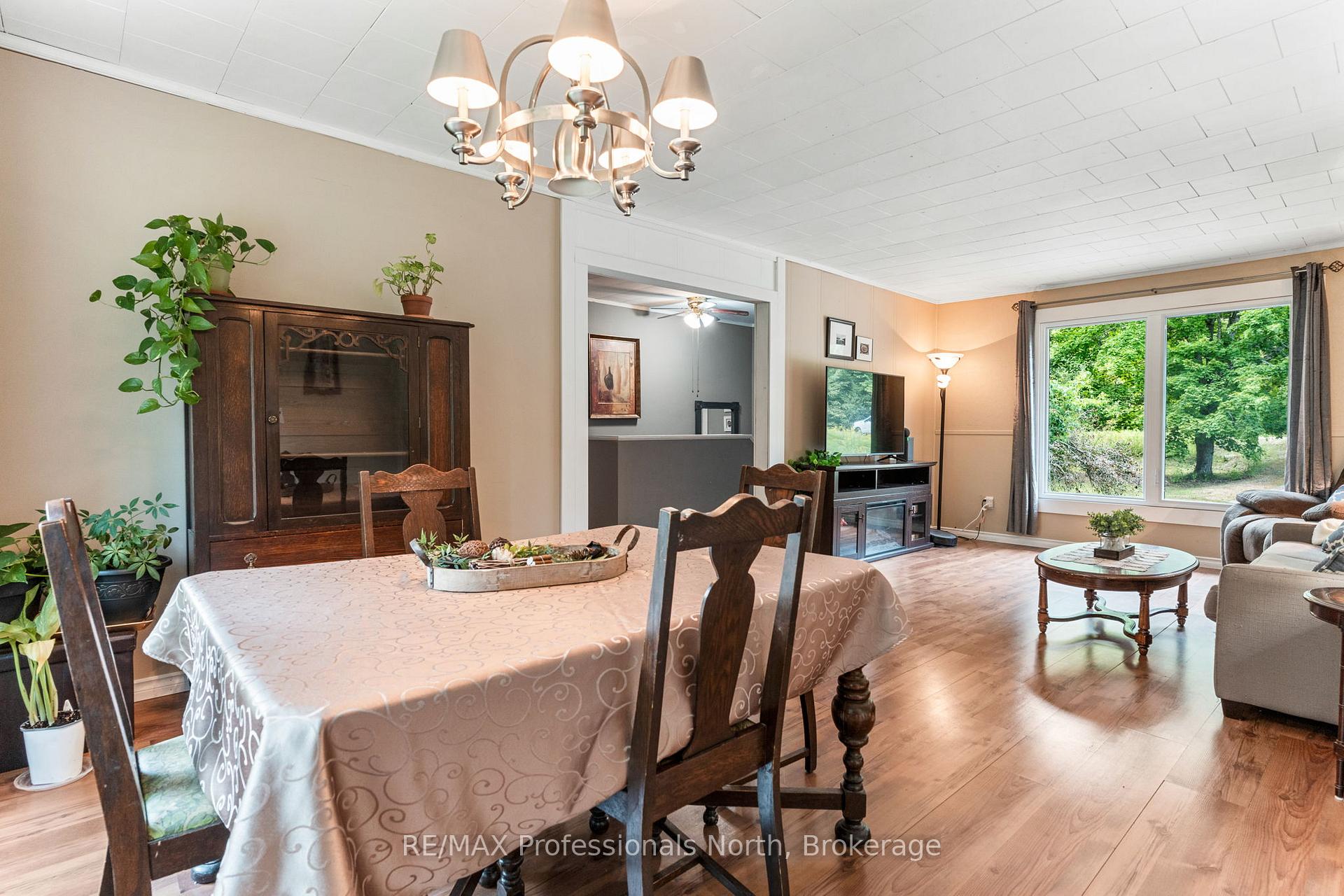 Photo 8 of 3866 Deep Bay Road, Minden Hills, Lutterworth — HOMEH