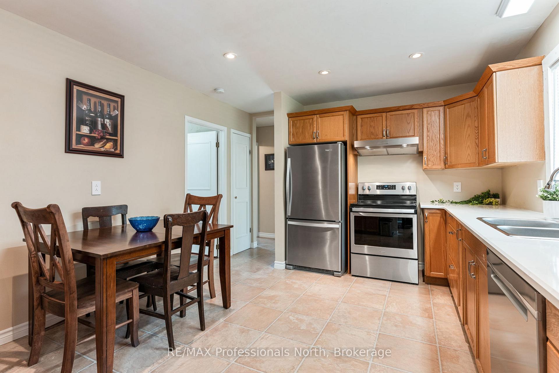 Photo 13 of 3866 Deep Bay Road, Minden Hills, Lutterworth — HOMEH