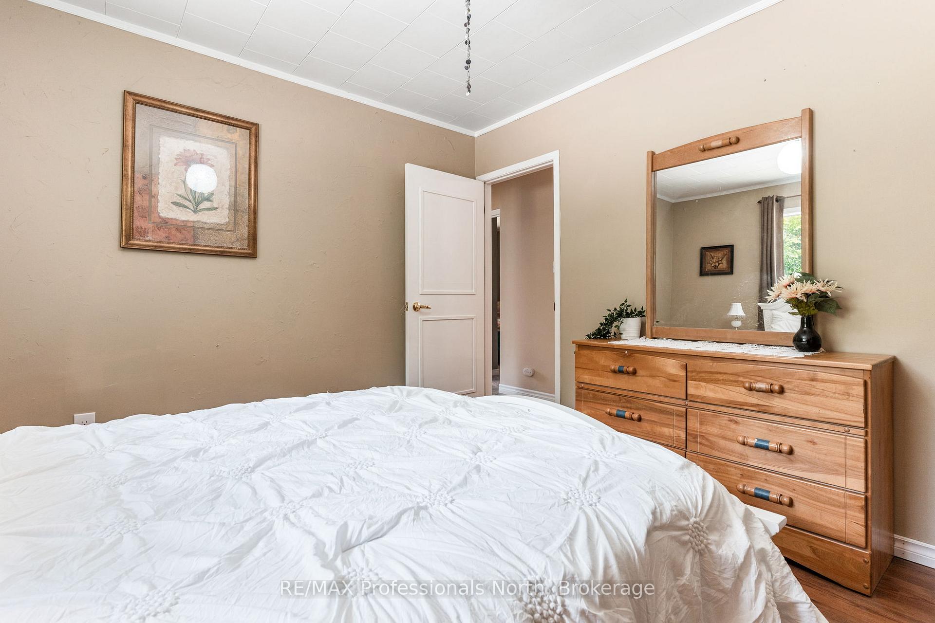 Photo 15 of 3866 Deep Bay Road, Minden Hills, Lutterworth — HOMEH