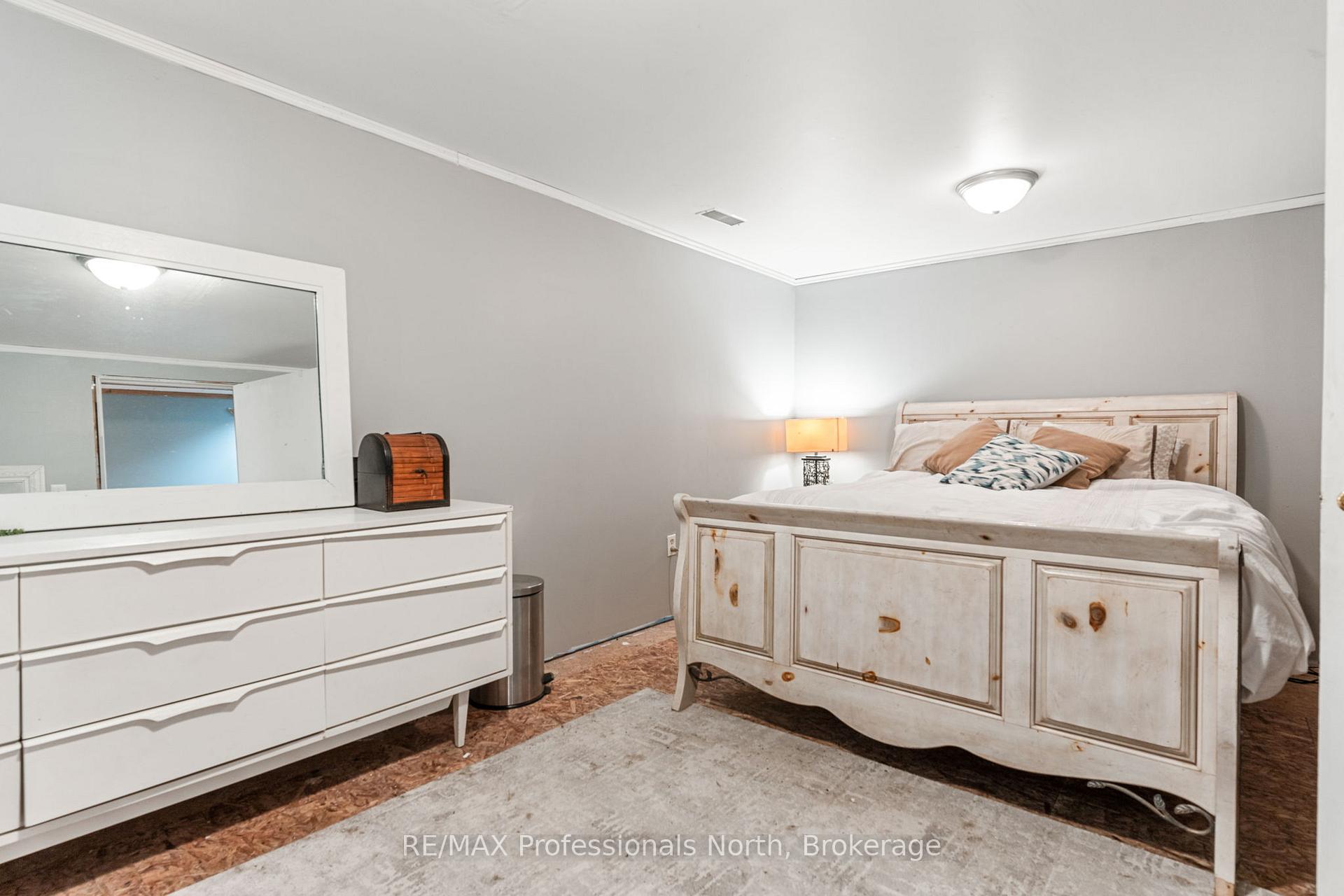 Photo 25 of 3866 Deep Bay Road, Minden Hills, Lutterworth — HOMEH
