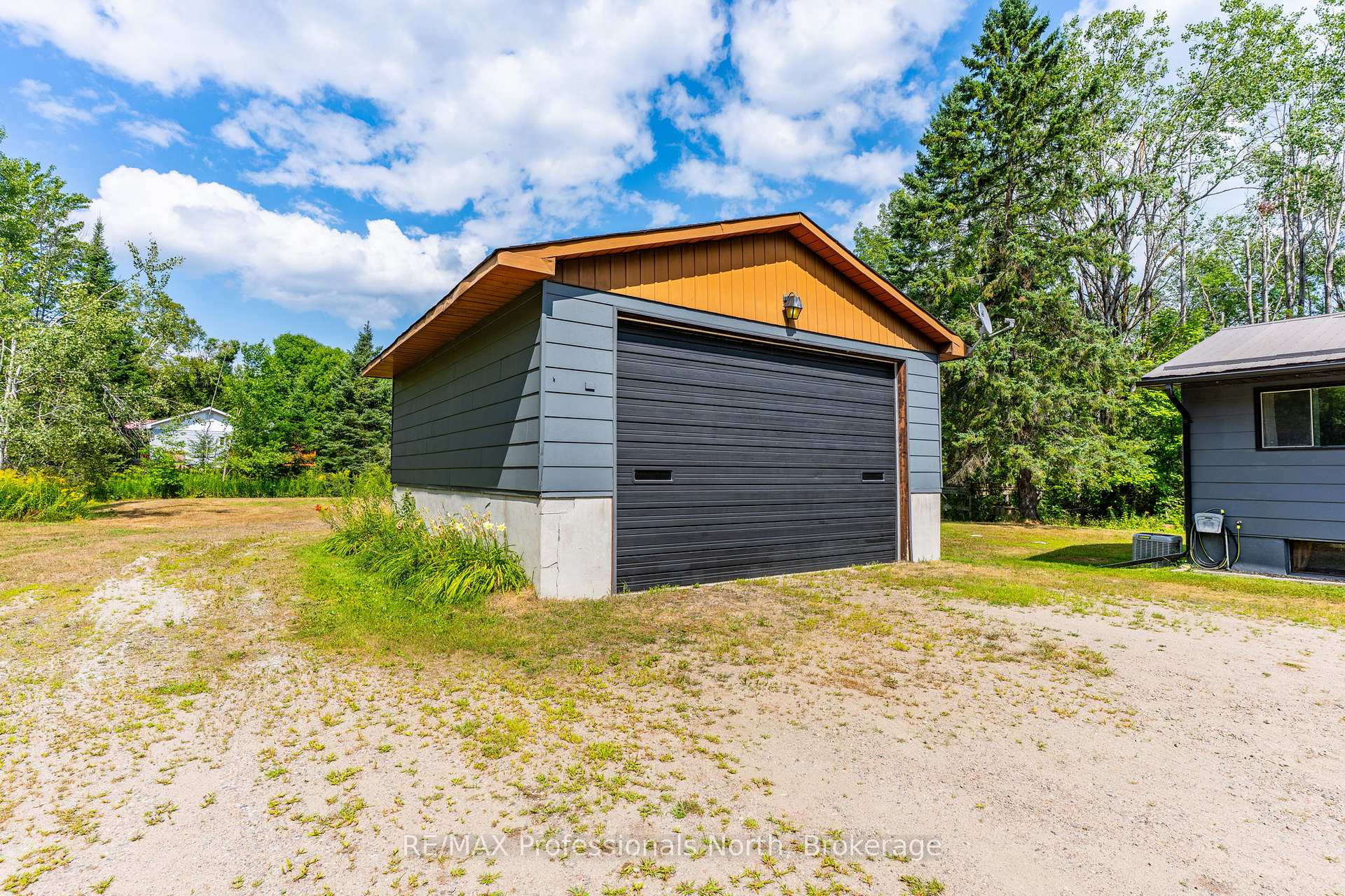 Photo 34 of 3866 Deep Bay Road, Minden Hills, Lutterworth — HOMEH