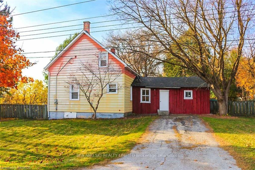 Photo 1 of 22 Greenview Lane, Grey Highlands — HOMEH