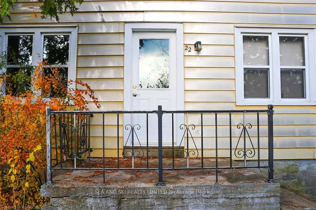 Photo 3 of 22 Greenview Lane, Grey Highlands — HOMEH