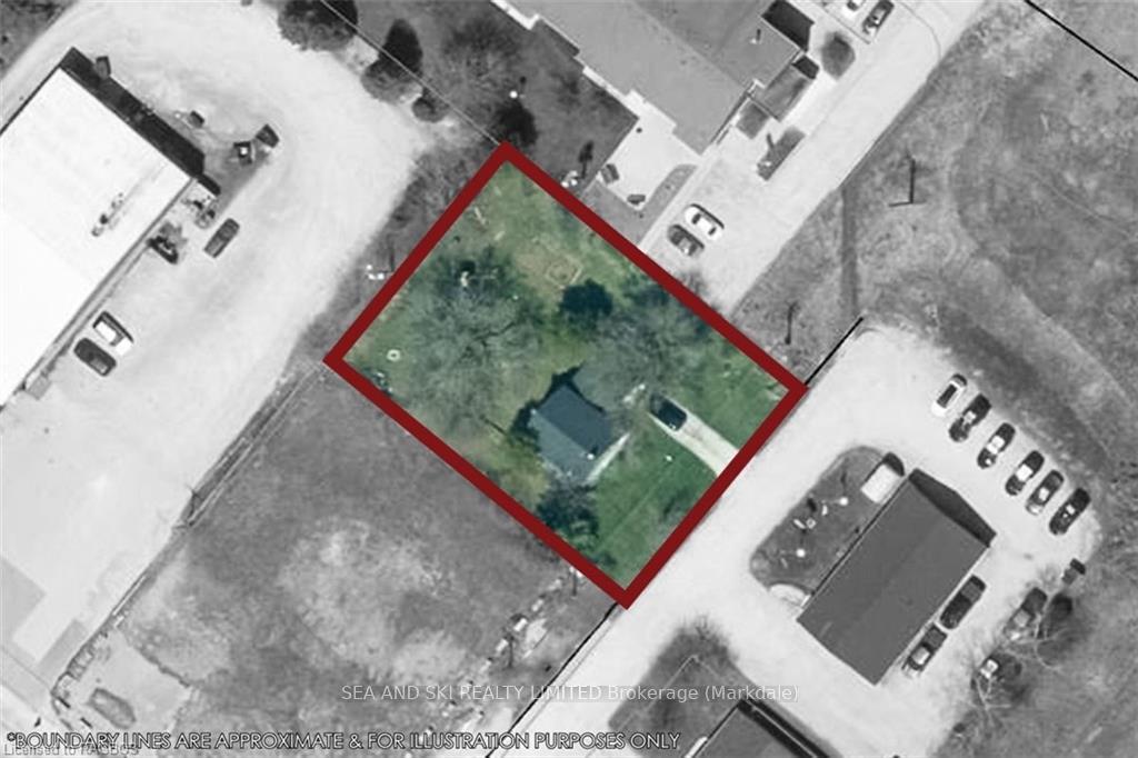 Photo 13 of 22 Greenview Lane, Grey Highlands — HOMEH