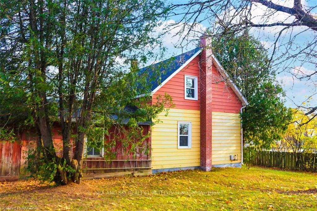Photo 17 of 22 Greenview Lane, Grey Highlands — HOMEH