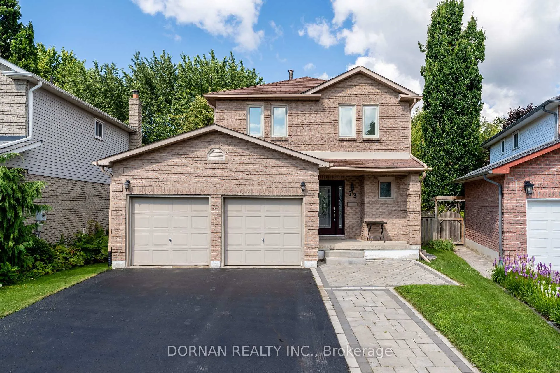 Photo 2 of 53 Lyndale Crescent, Clarington, Courtice — HOMEH