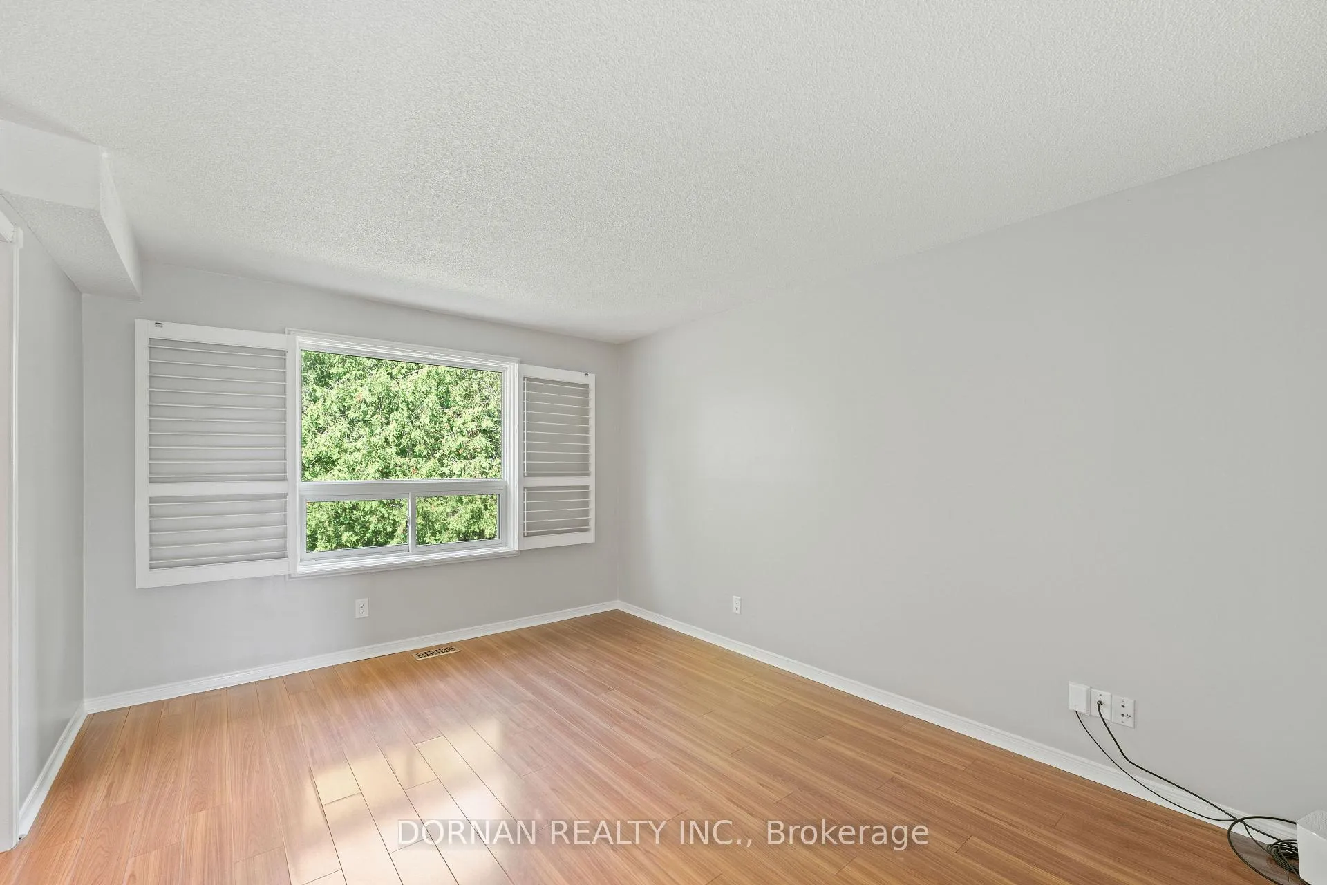 Photo 12 of 53 Lyndale Crescent, Clarington, Courtice — HOMEH