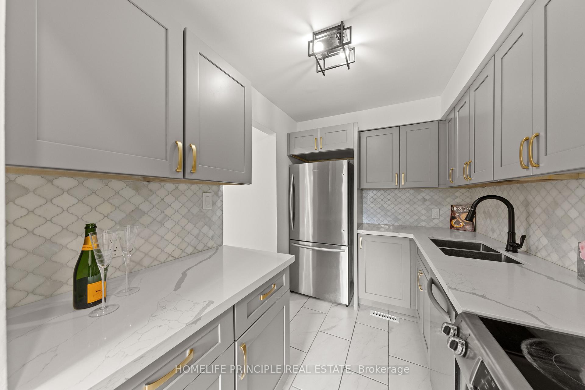 Photo 17 of Unit 16, 261 Rose Street, Barrie, Wellington — HOMEH