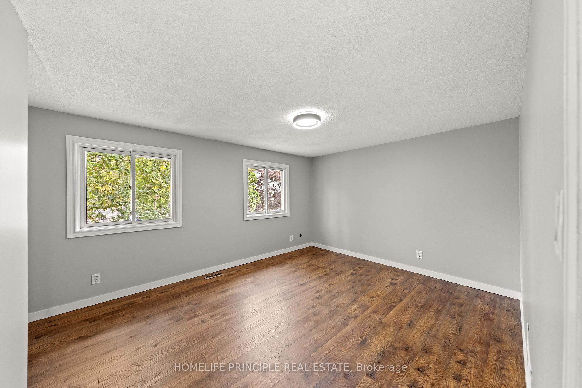 Photo 20 of Unit 16, 261 Rose Street, Barrie, Wellington — HOMEH