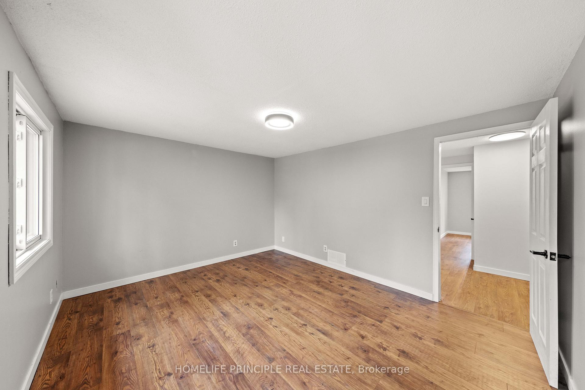 Photo 21 of Unit 16, 261 Rose Street, Barrie, Wellington — HOMEH