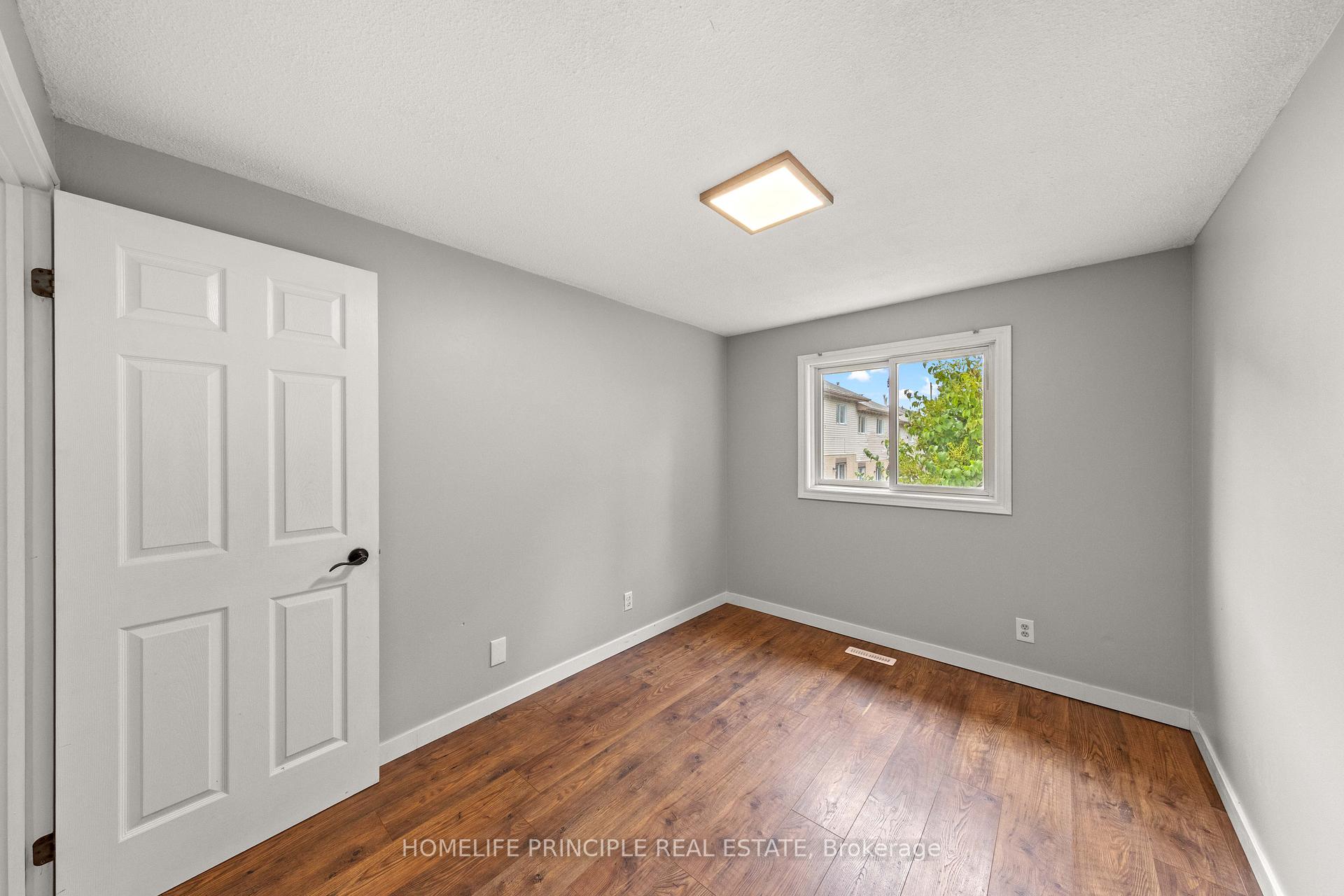 Photo 27 of Unit 16, 261 Rose Street, Barrie, Wellington — HOMEH