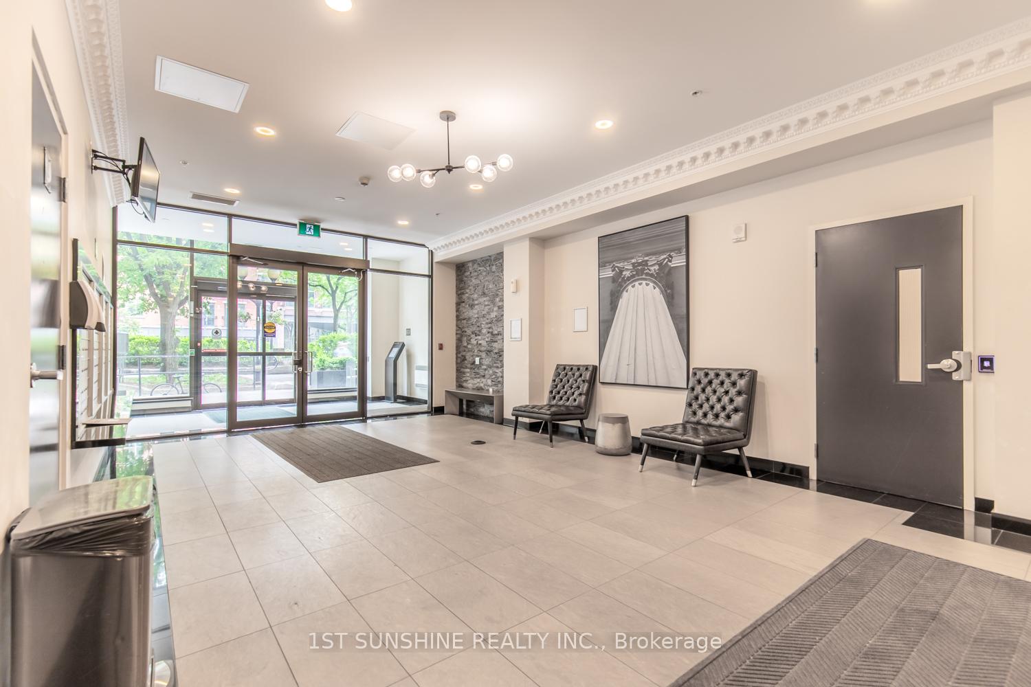Photo 5 of Unit 505, 112 King Street E, Hamilton, Beasley — HOMEH