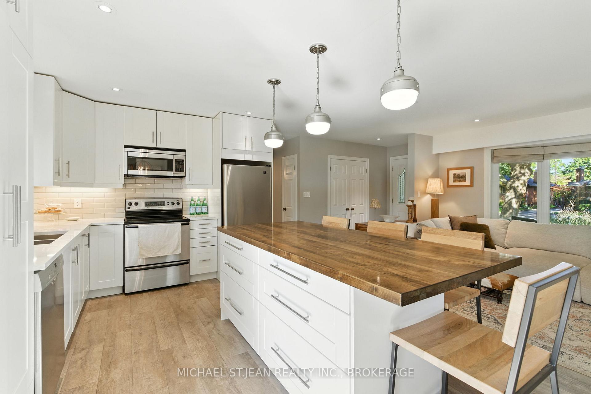 Photo 11 of 7 Oswald Avenue, St. Catharines, Bunting/Linwell — HOMEH