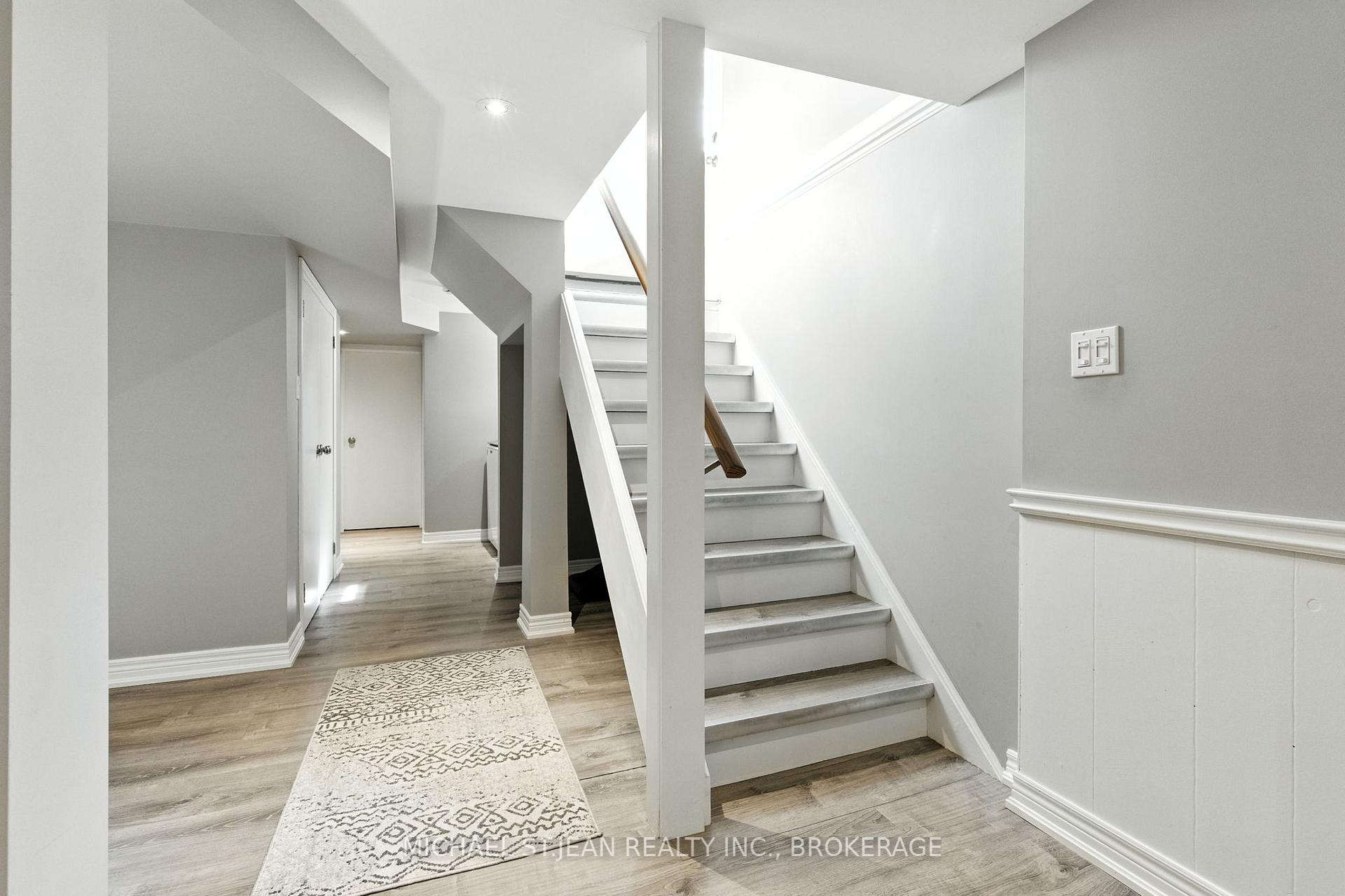 Photo 25 of 7 Oswald Avenue, St. Catharines, Bunting/Linwell — HOMEH