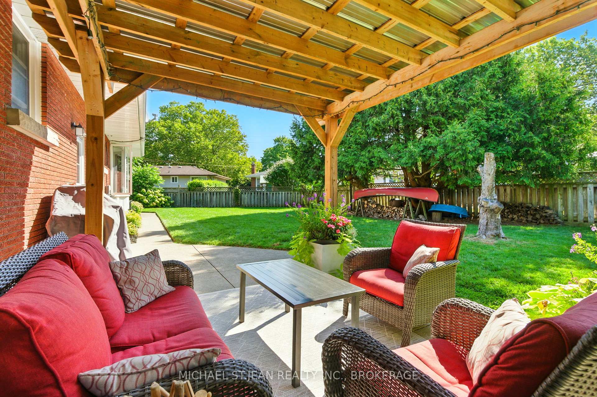 Photo 38 of 7 Oswald Avenue, St. Catharines, Bunting/Linwell — HOMEH