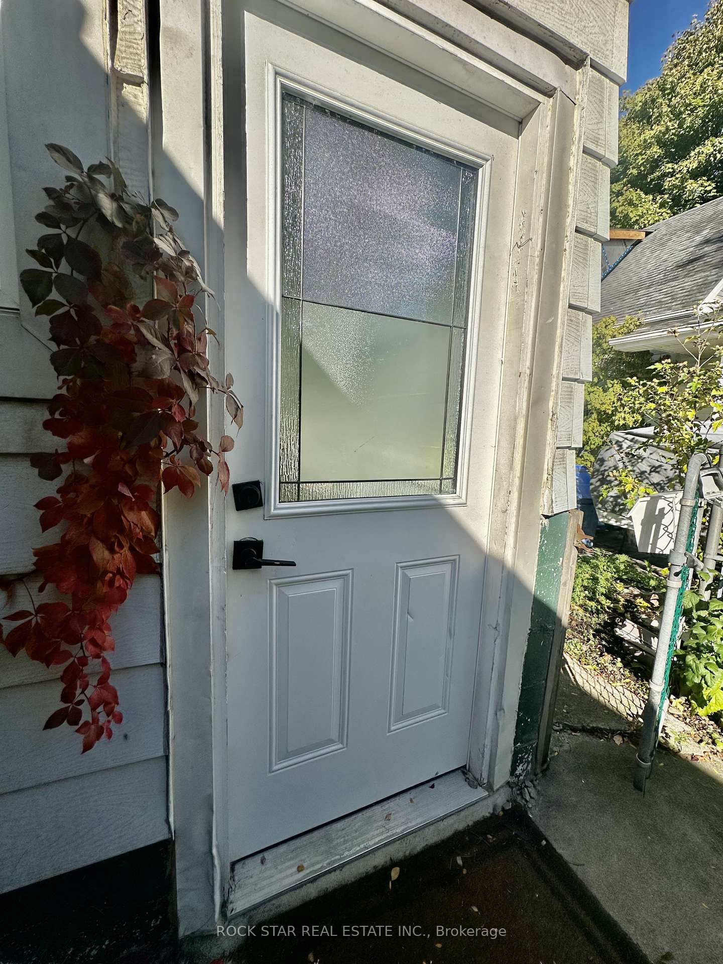 Photo 17 of 175 East 5th Street, Hamilton, Centremount — HOMEH