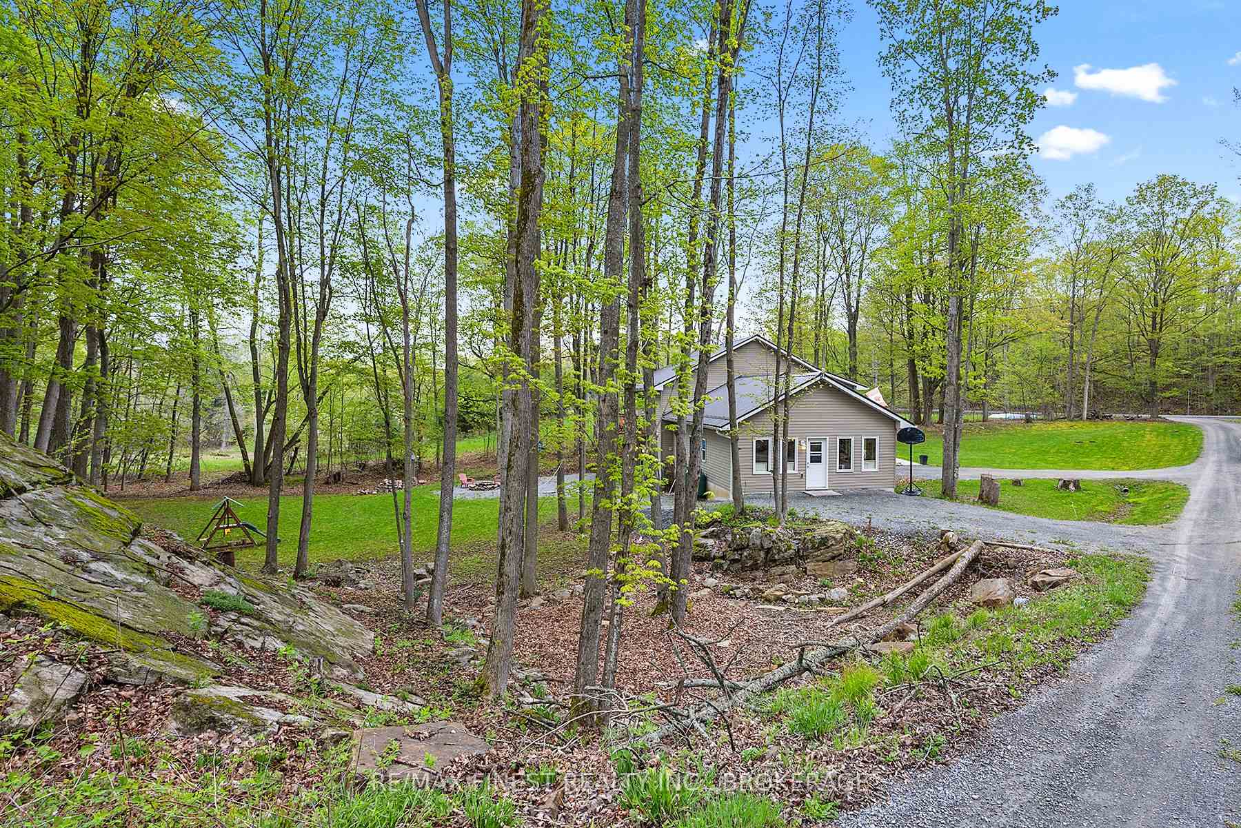 Photo 40 of 8 Enchanted Lane, Frontenac, Frontenac South — HOMEH