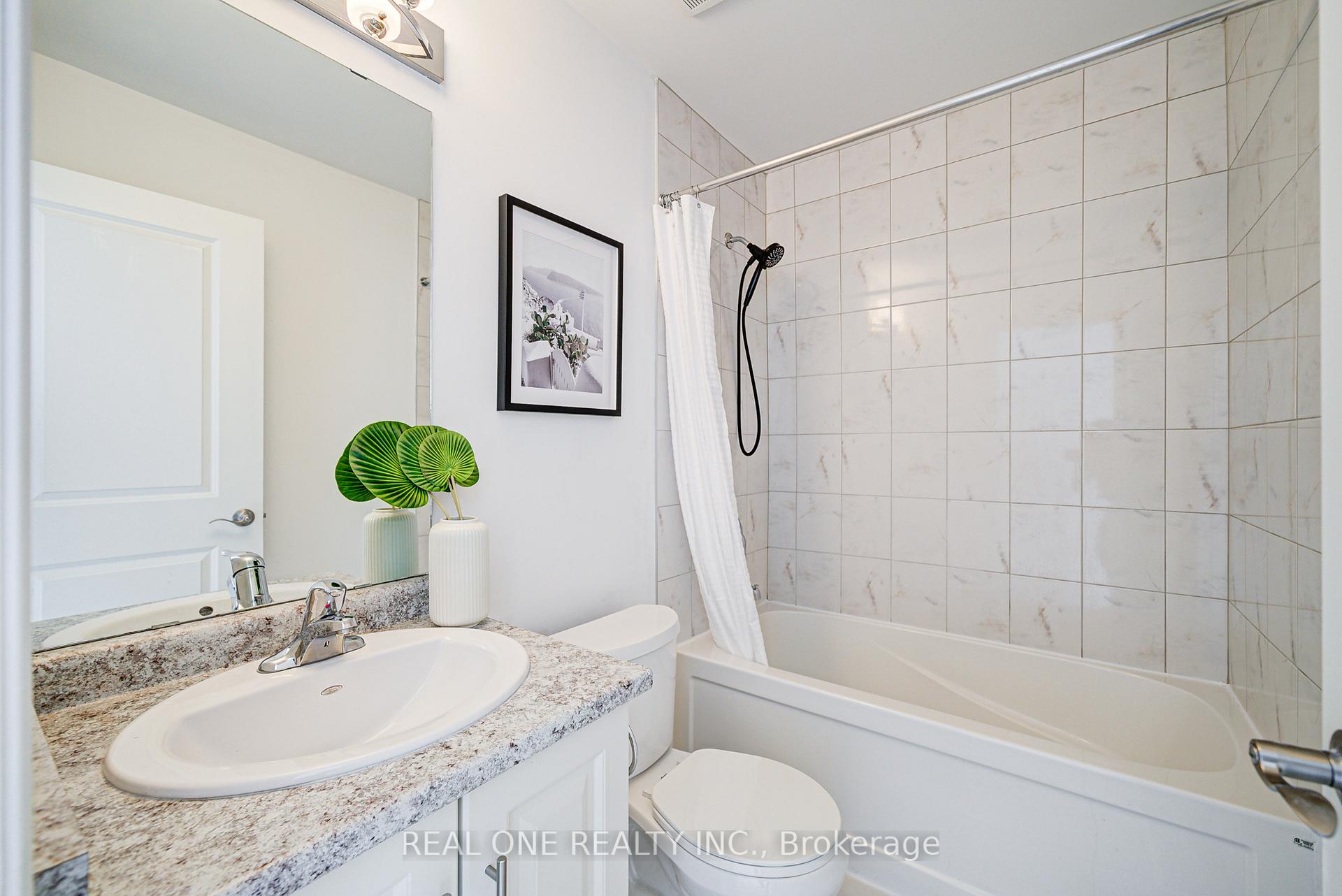 Photo 21 of 30 Barley Lane, Hamilton, Ancaster — HOMEH