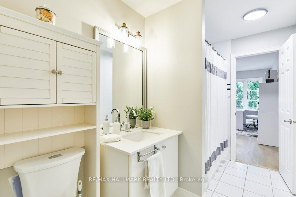 Photo 25 of 85 Taunton Road, Toronto, Mount Pleasant East — HOMEH